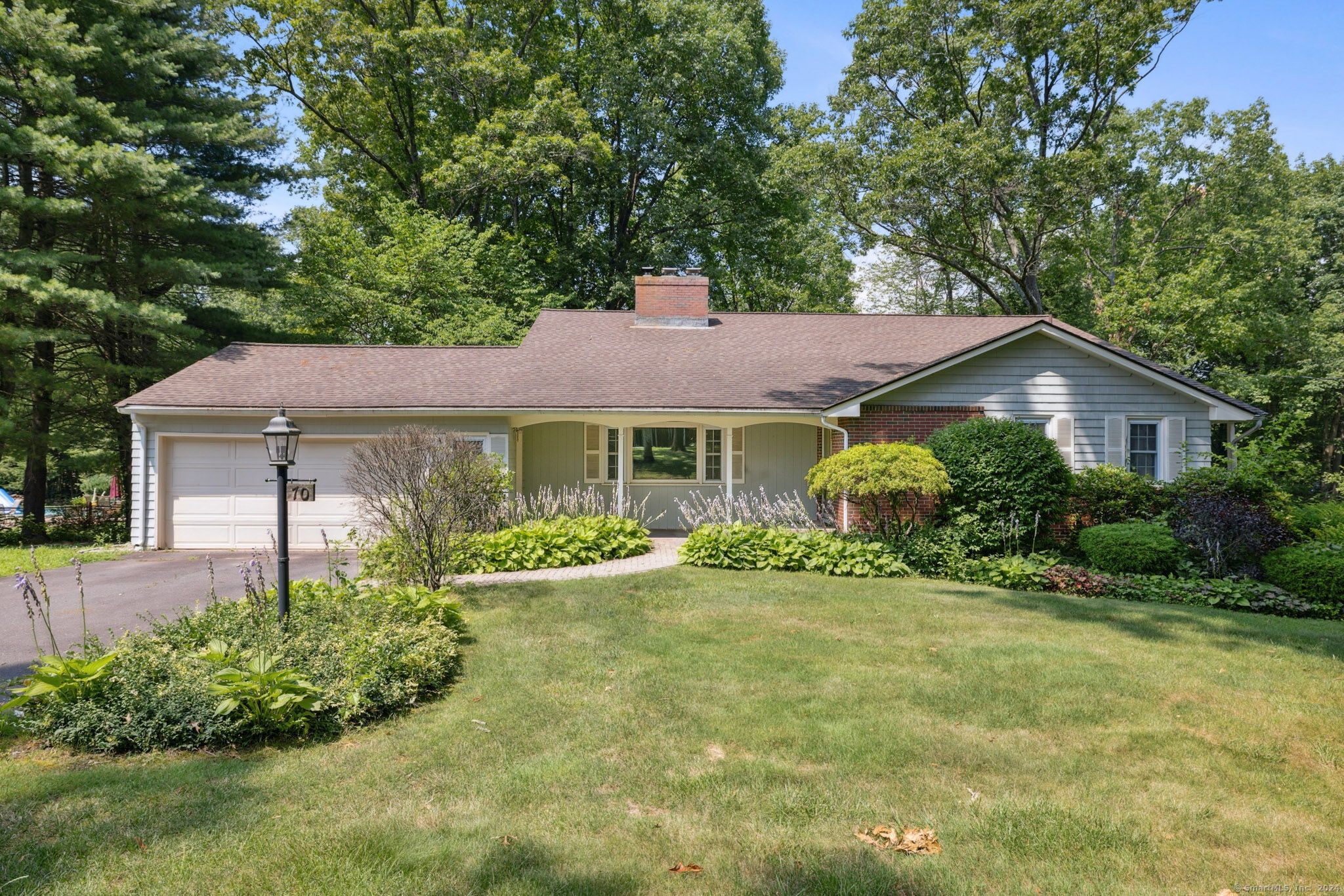 70 Ash Road