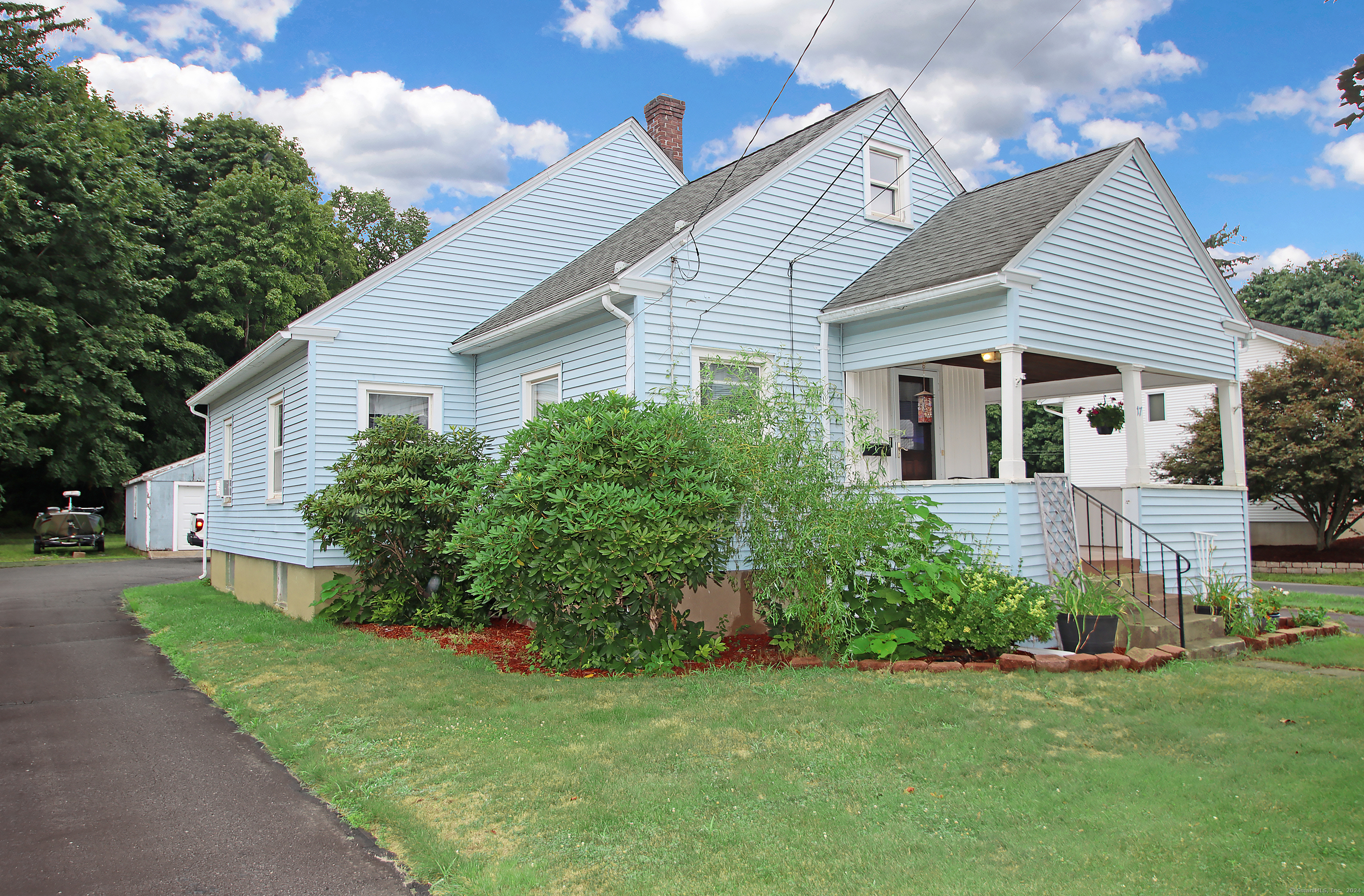 17 Tolland Avenue