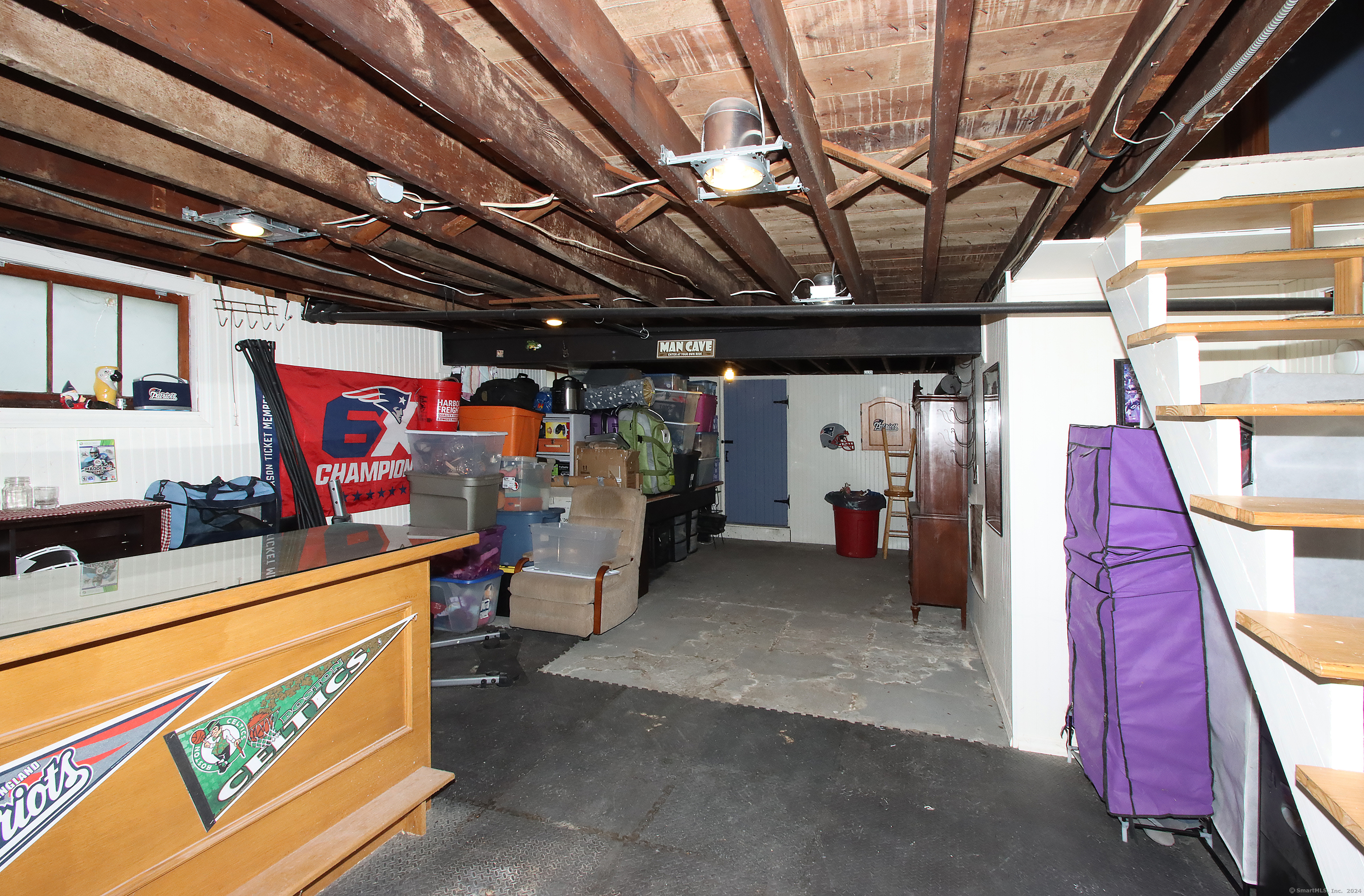 17 Tolland Avenue