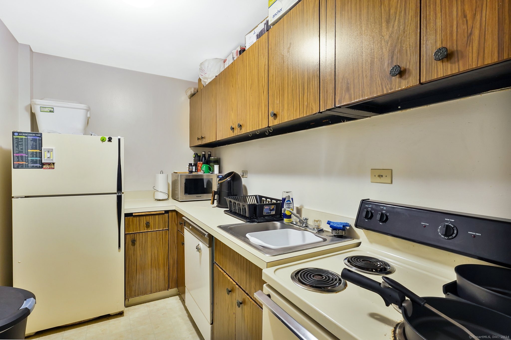 40 Owen Street APT E2