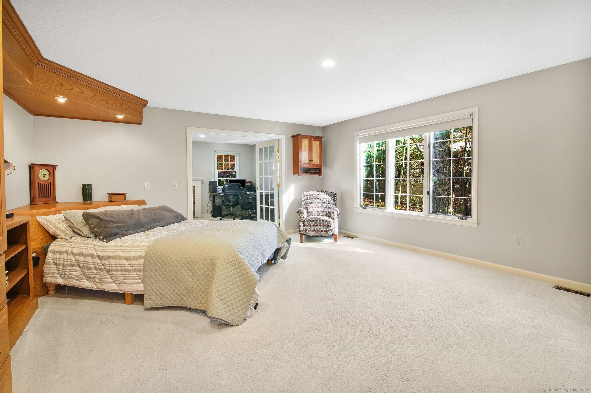 31 Long Hill Drive