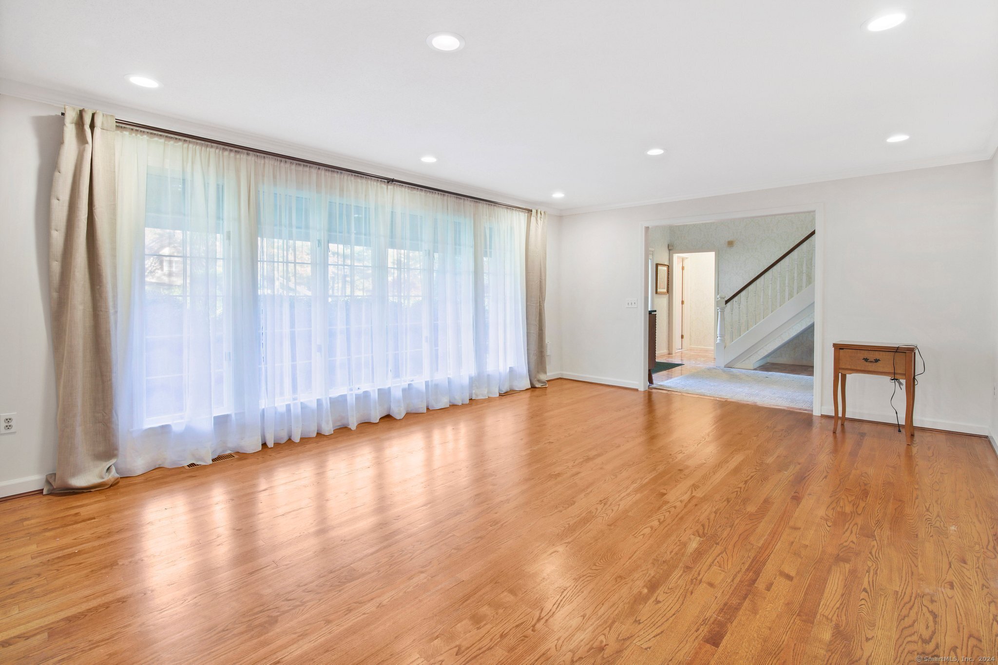 31 Long Hill Drive