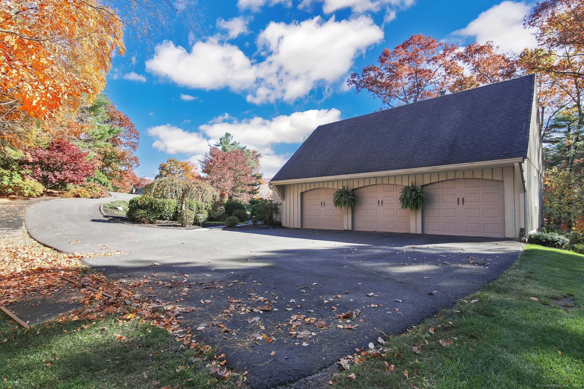 31 Long Hill Drive
