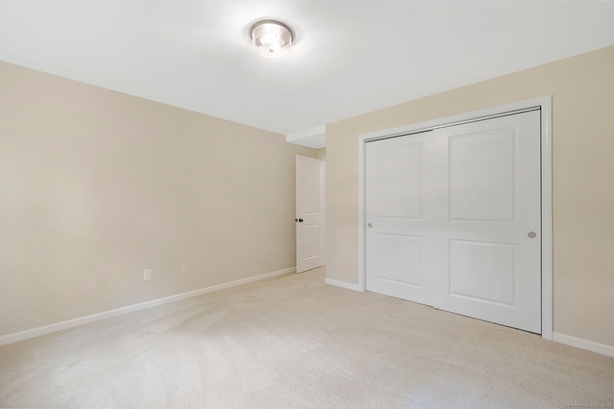 471 Warrenville Road