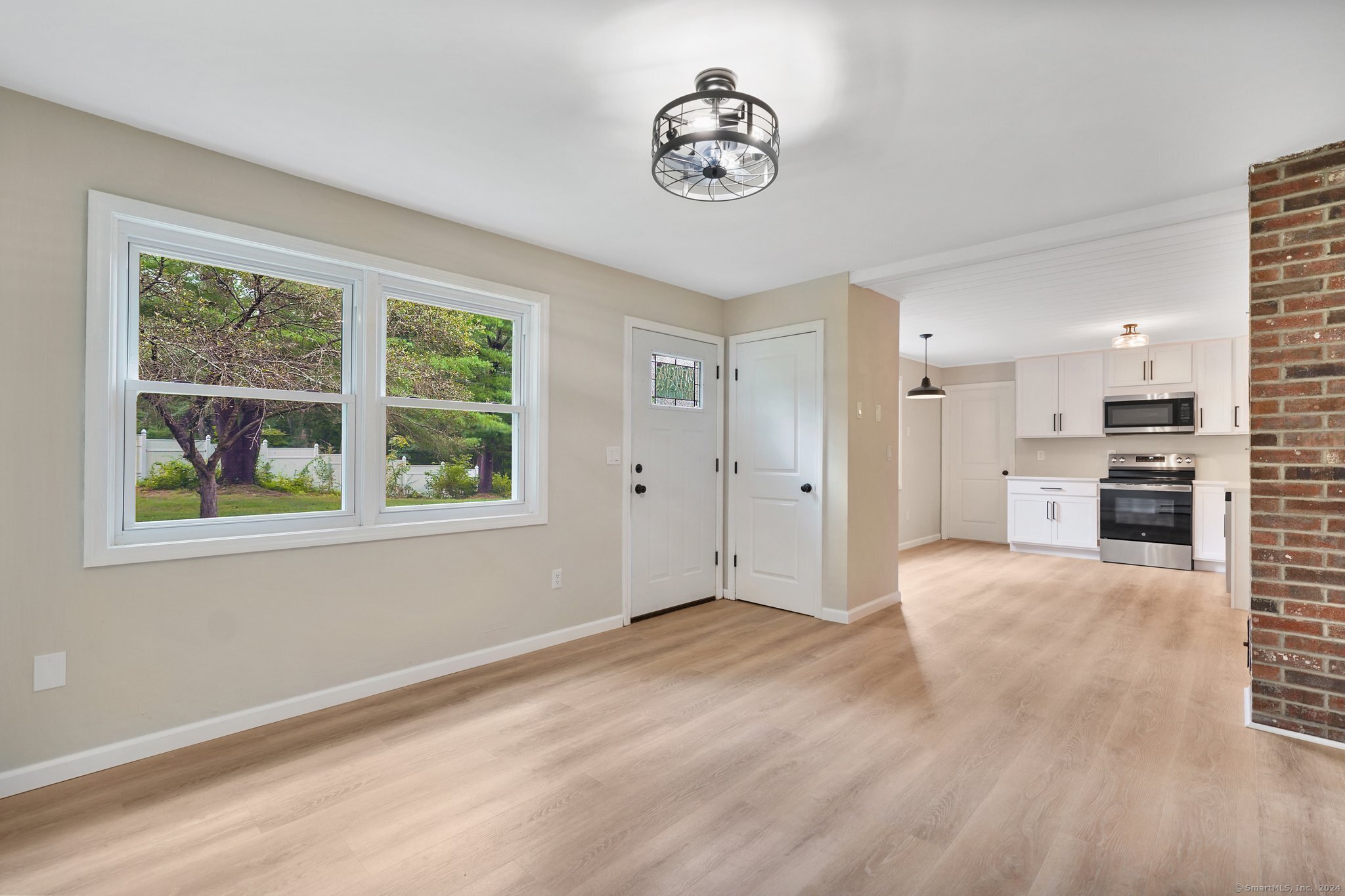471 Warrenville Road