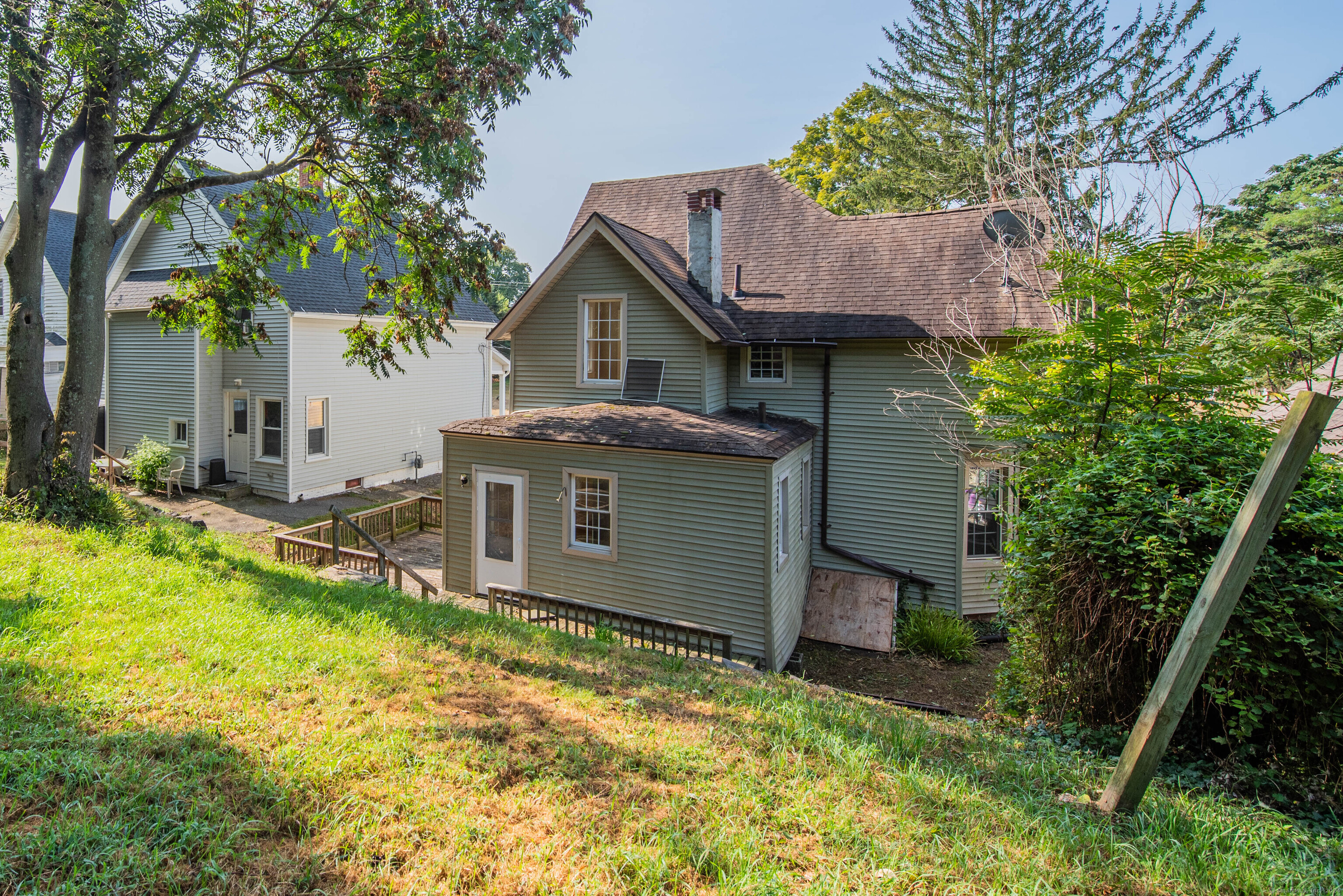 36 Oak Street