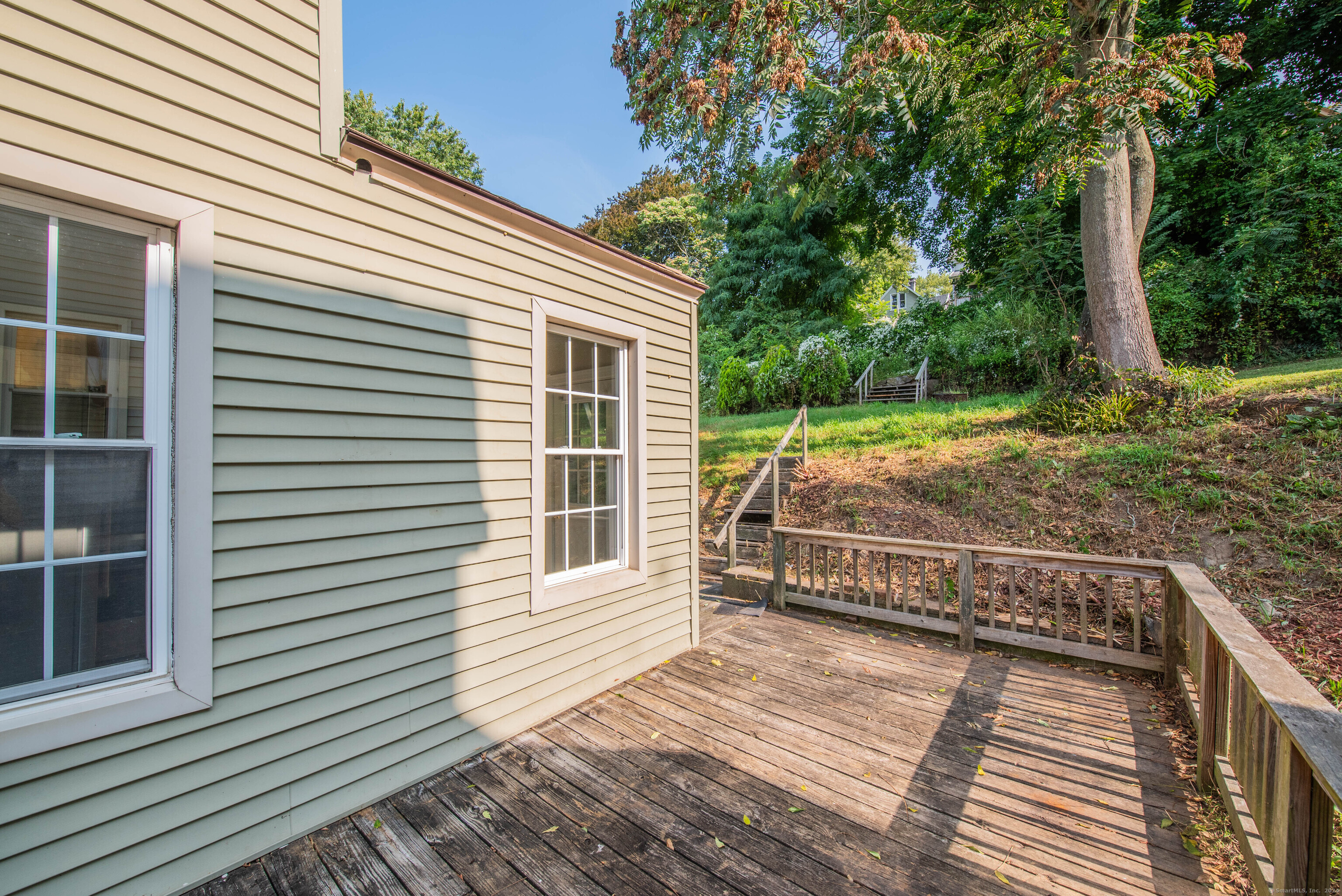 36 Oak Street