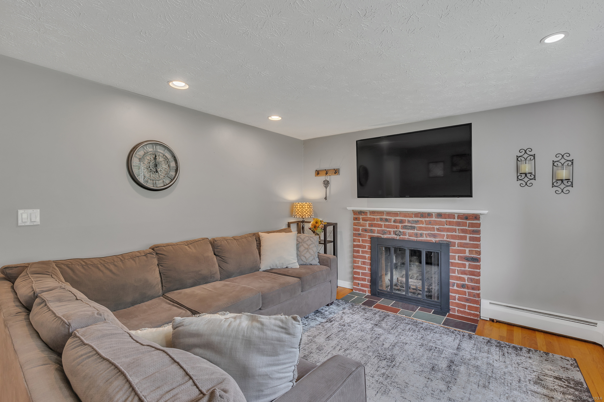 21 Geraldine Drive