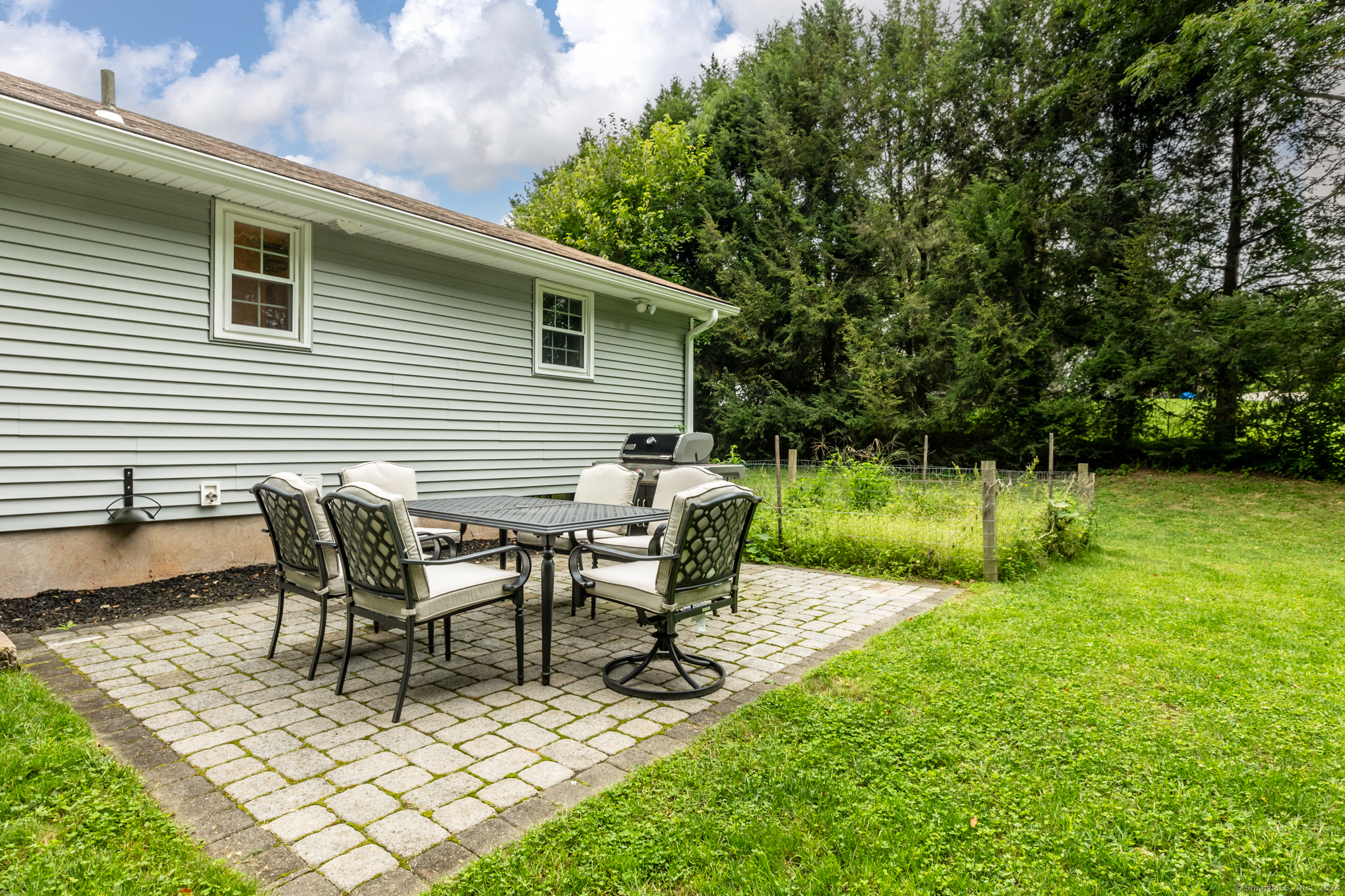 21 Geraldine Drive