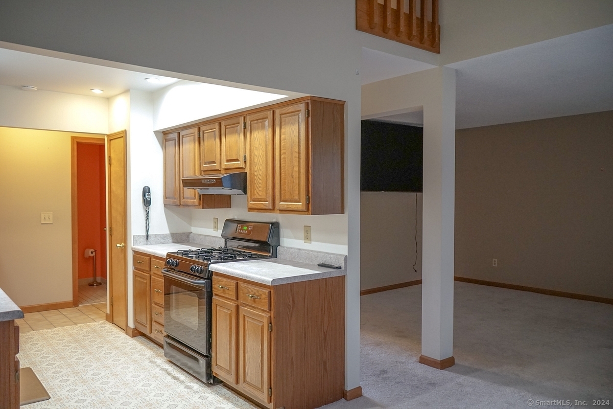 105 Maple Avenue APT 9