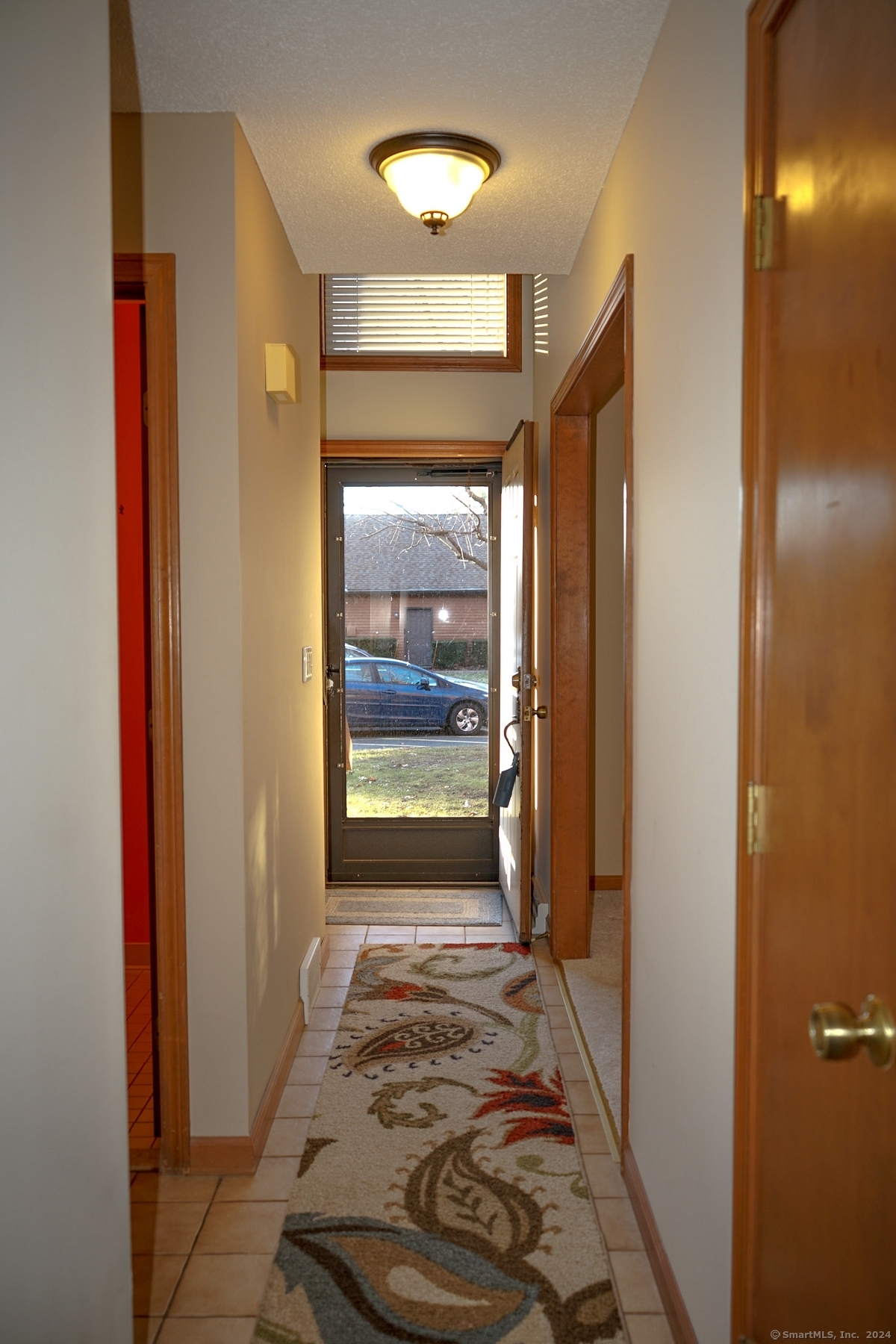 105 Maple Avenue APT 9