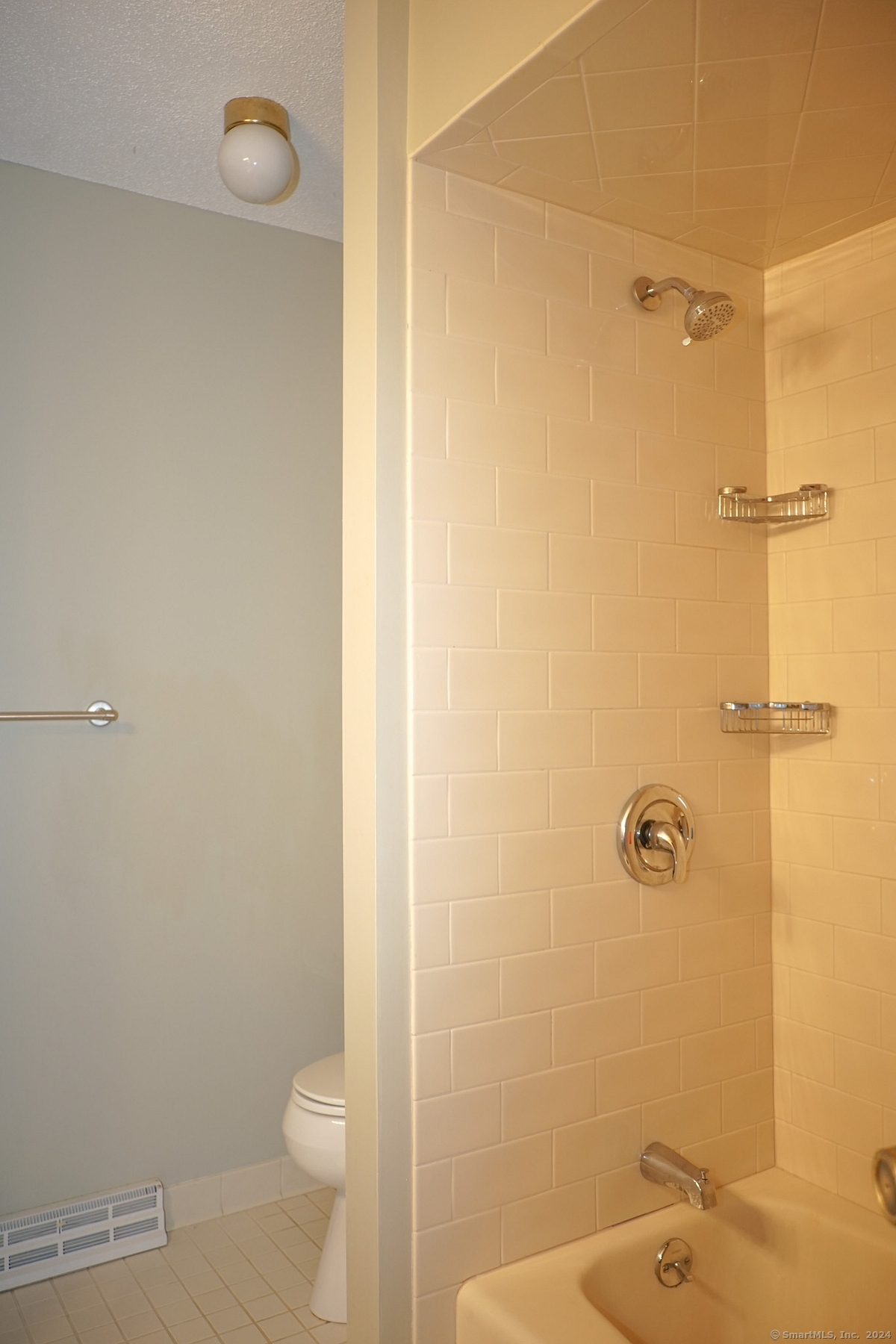 105 Maple Avenue APT 9