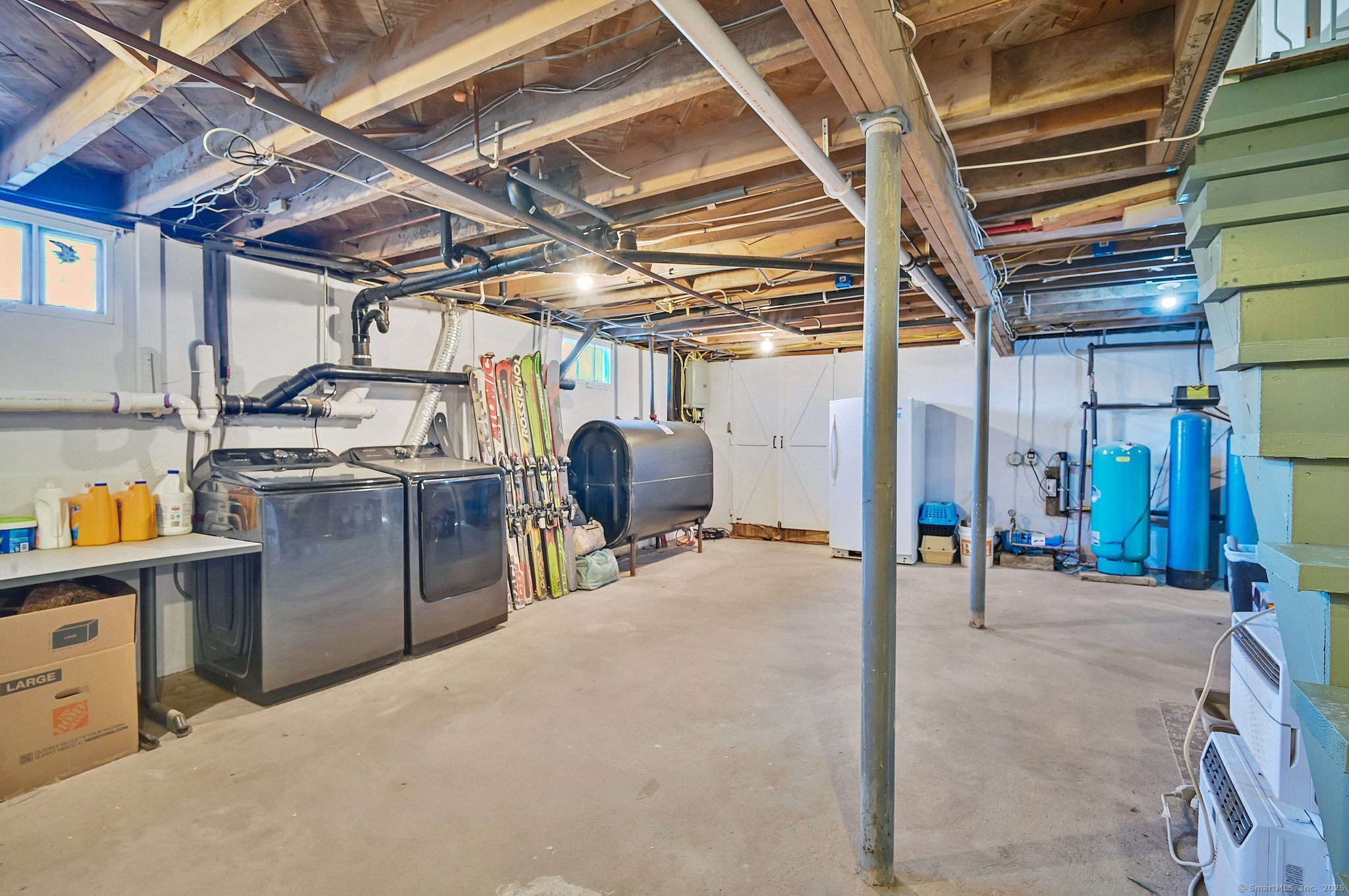 110 Ellington Avenue