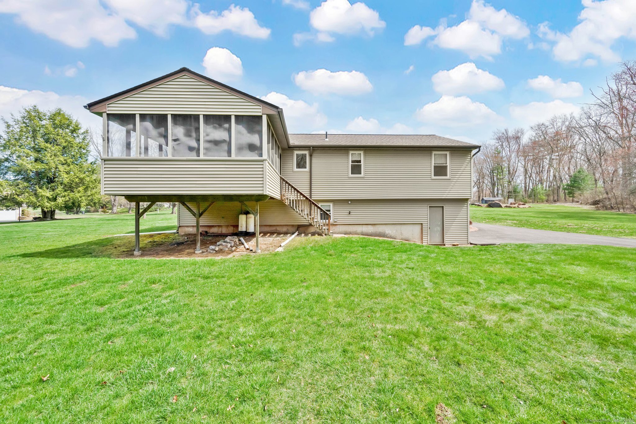 48 Polo View Road