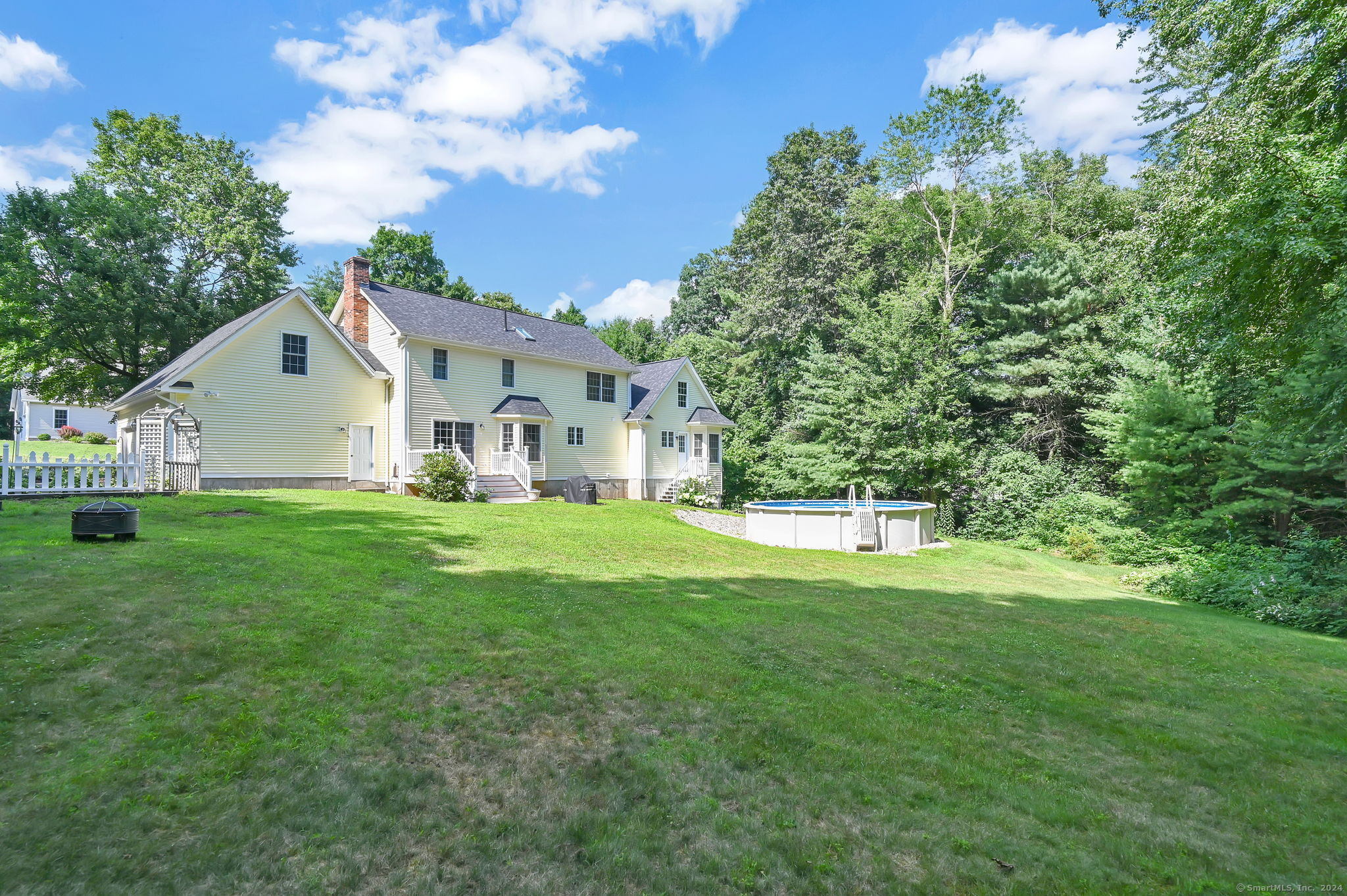 11 Lookout Landing