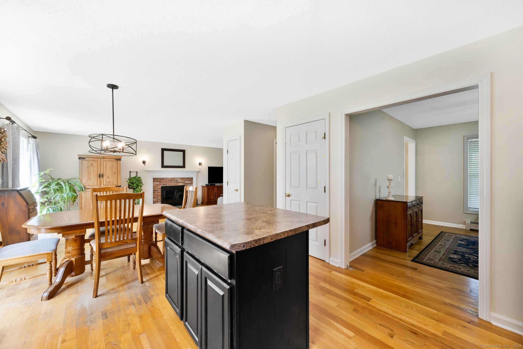 11 Lookout Landing