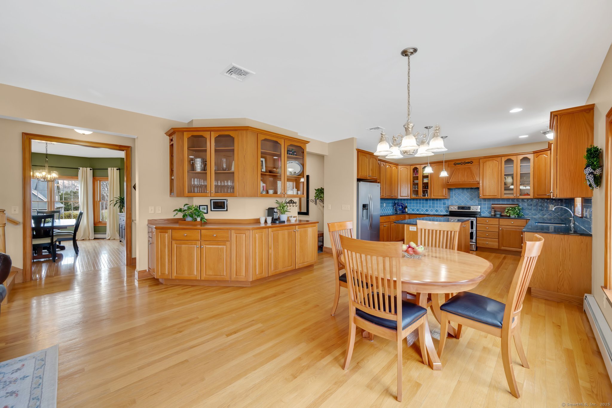4 Jonathan Drive