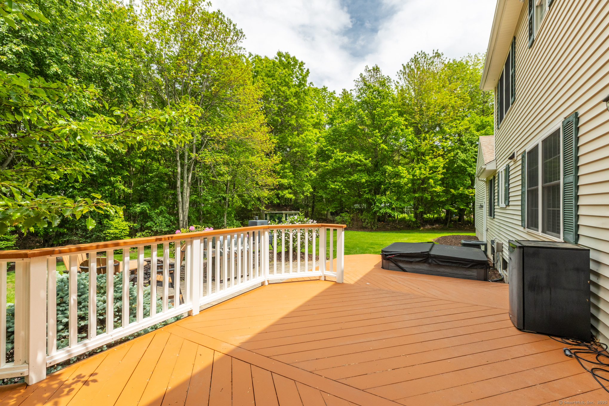 73 Mountain Laurel Drive