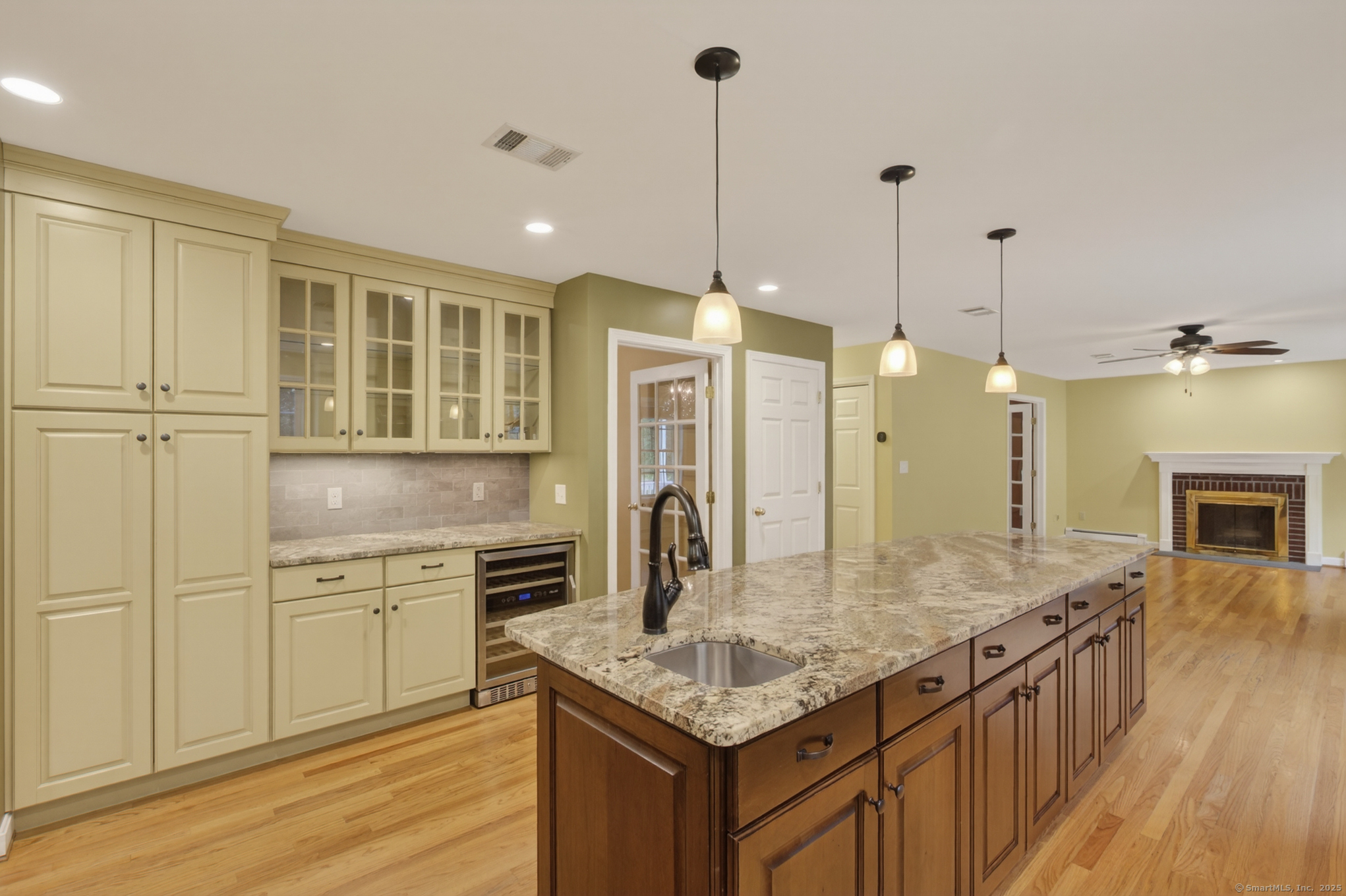 73 Mountain Laurel Drive
