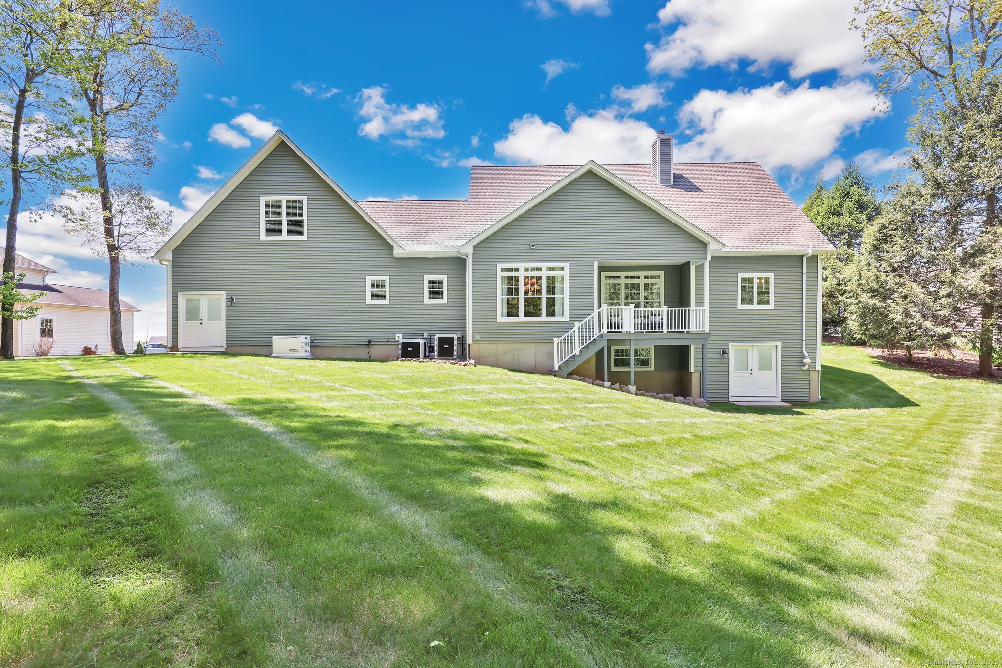 33 Ellsworth Lane