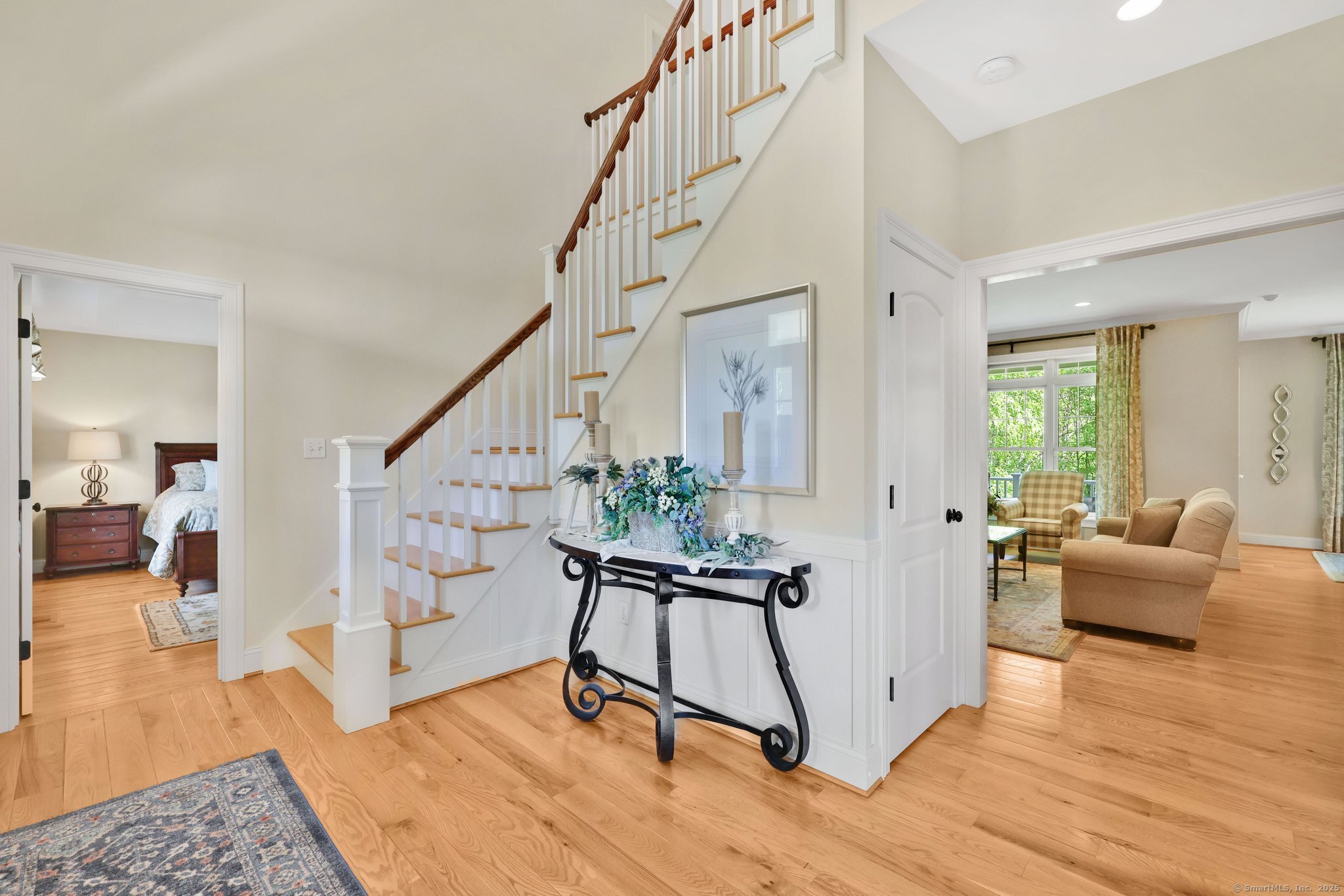 33 Ellsworth Lane