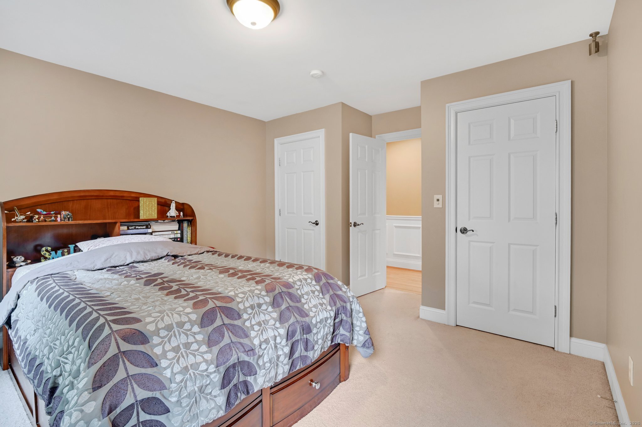 5 Jonathan Drive
