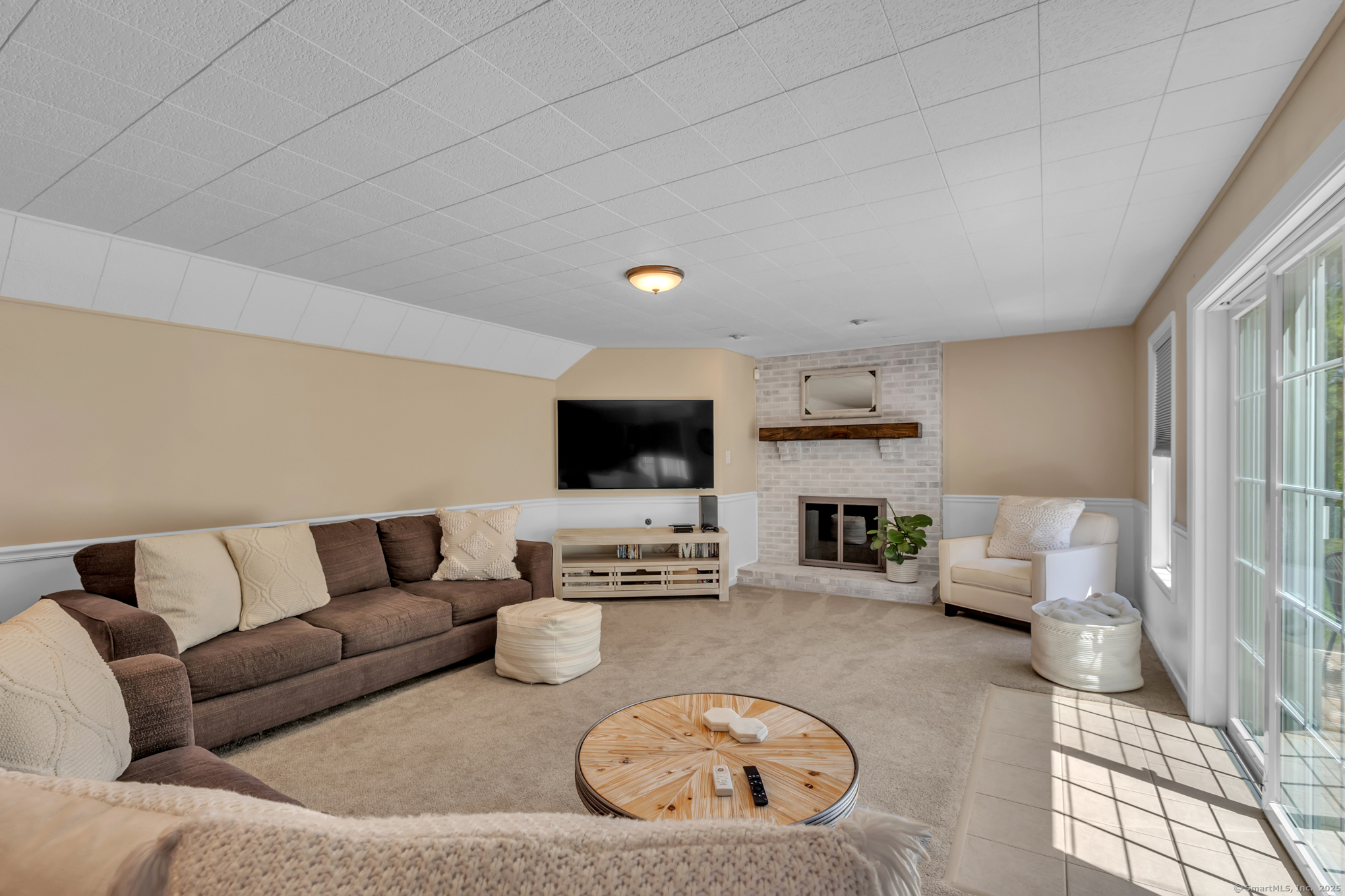 21 Farmbrook Drive