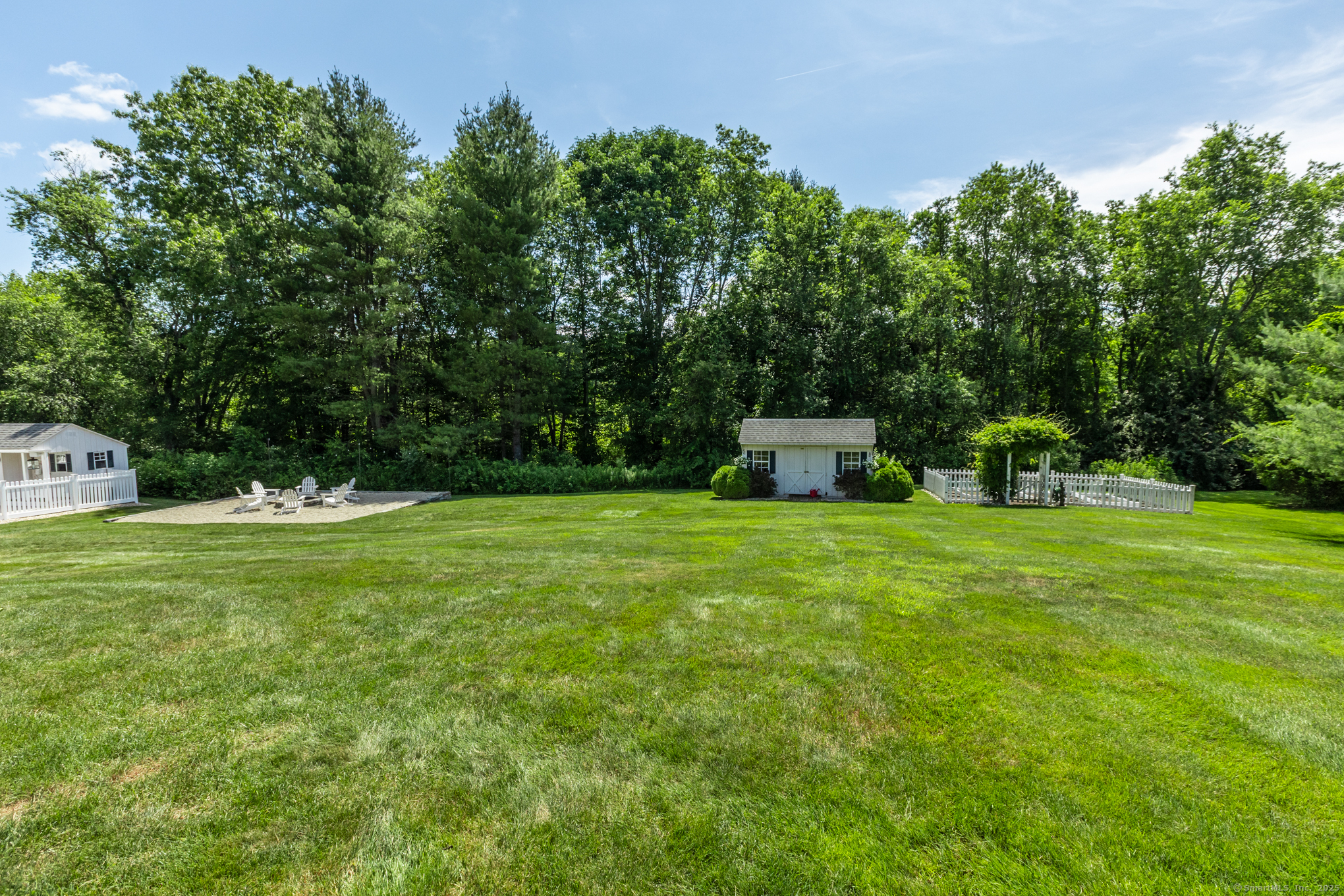 21 Farmbrook Drive