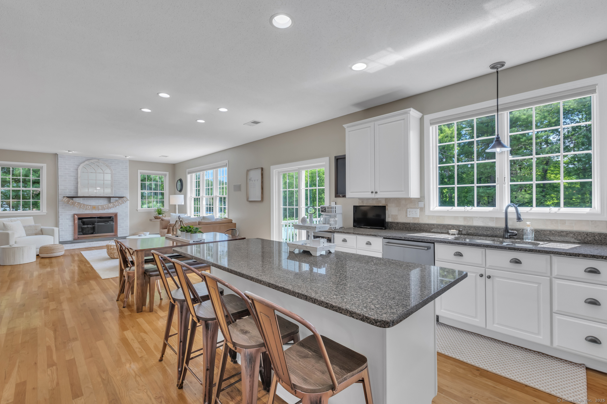 21 Farmbrook Drive