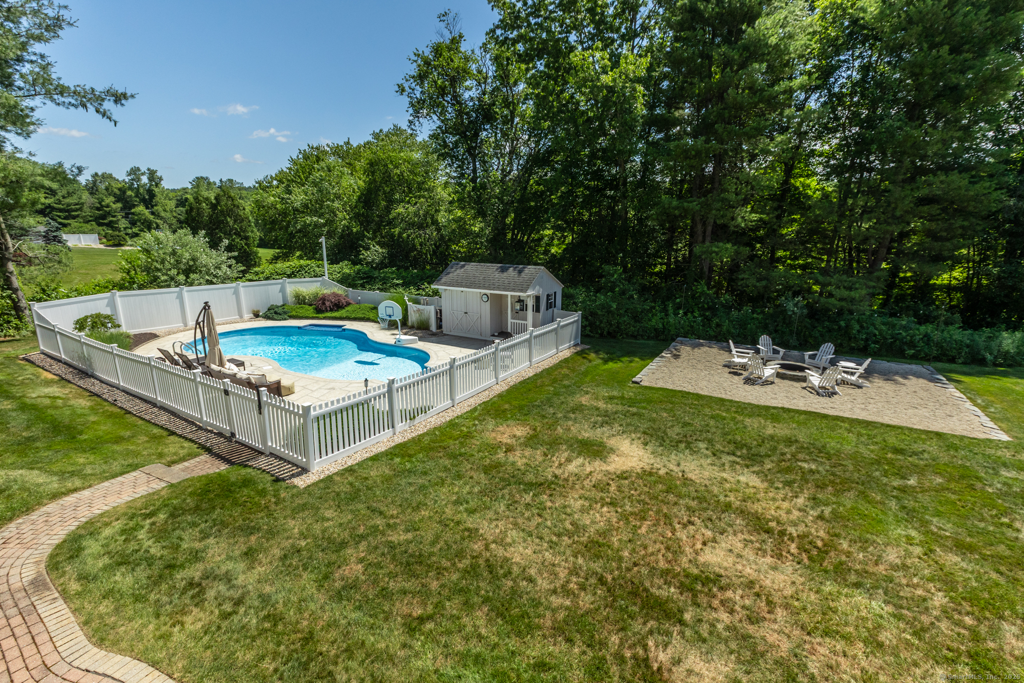 21 Farmbrook Drive