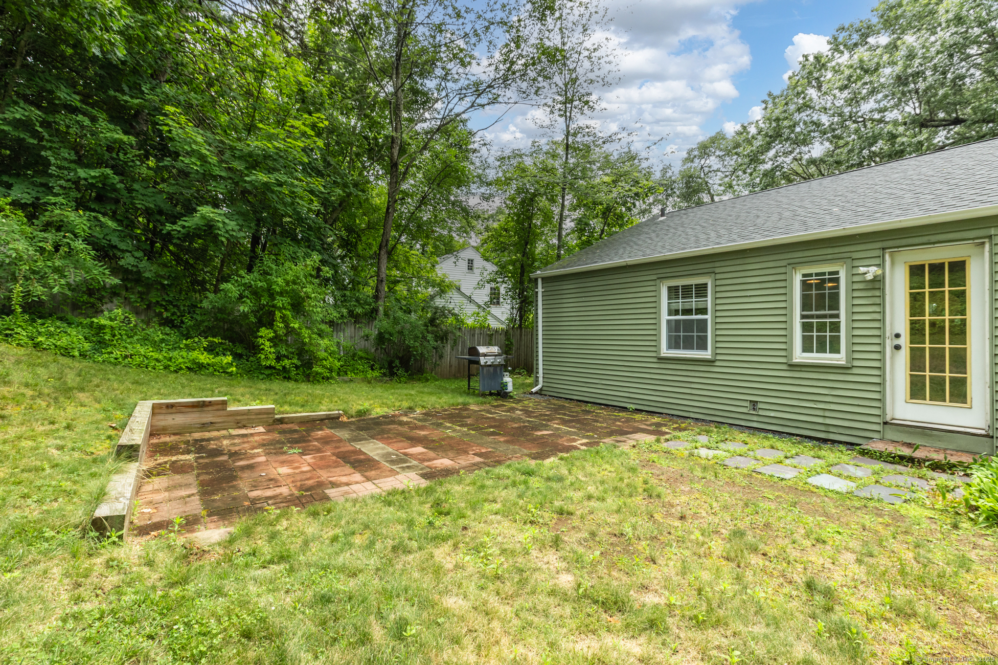 140 Ridgewood Road
