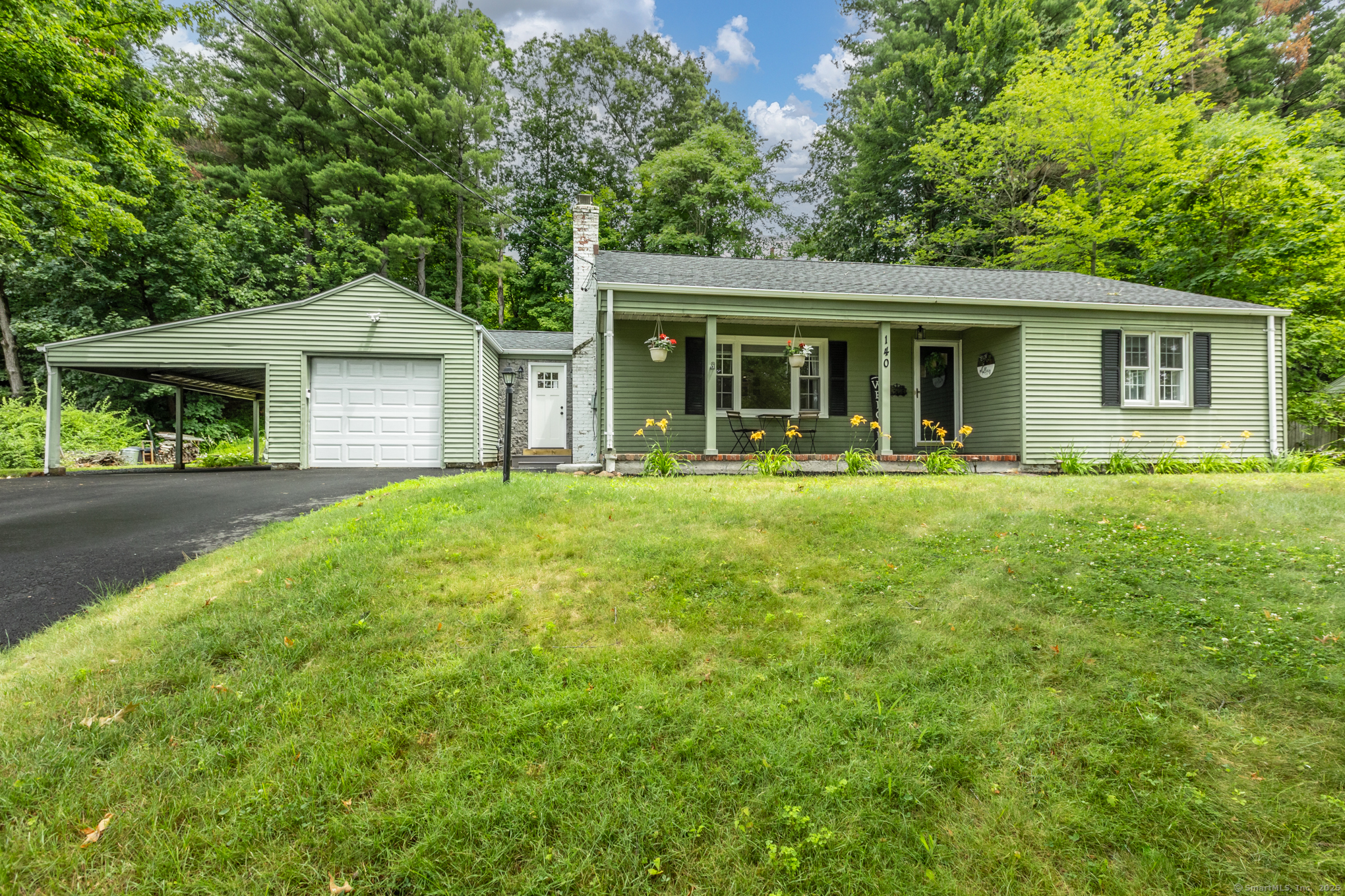 140 Ridgewood Road