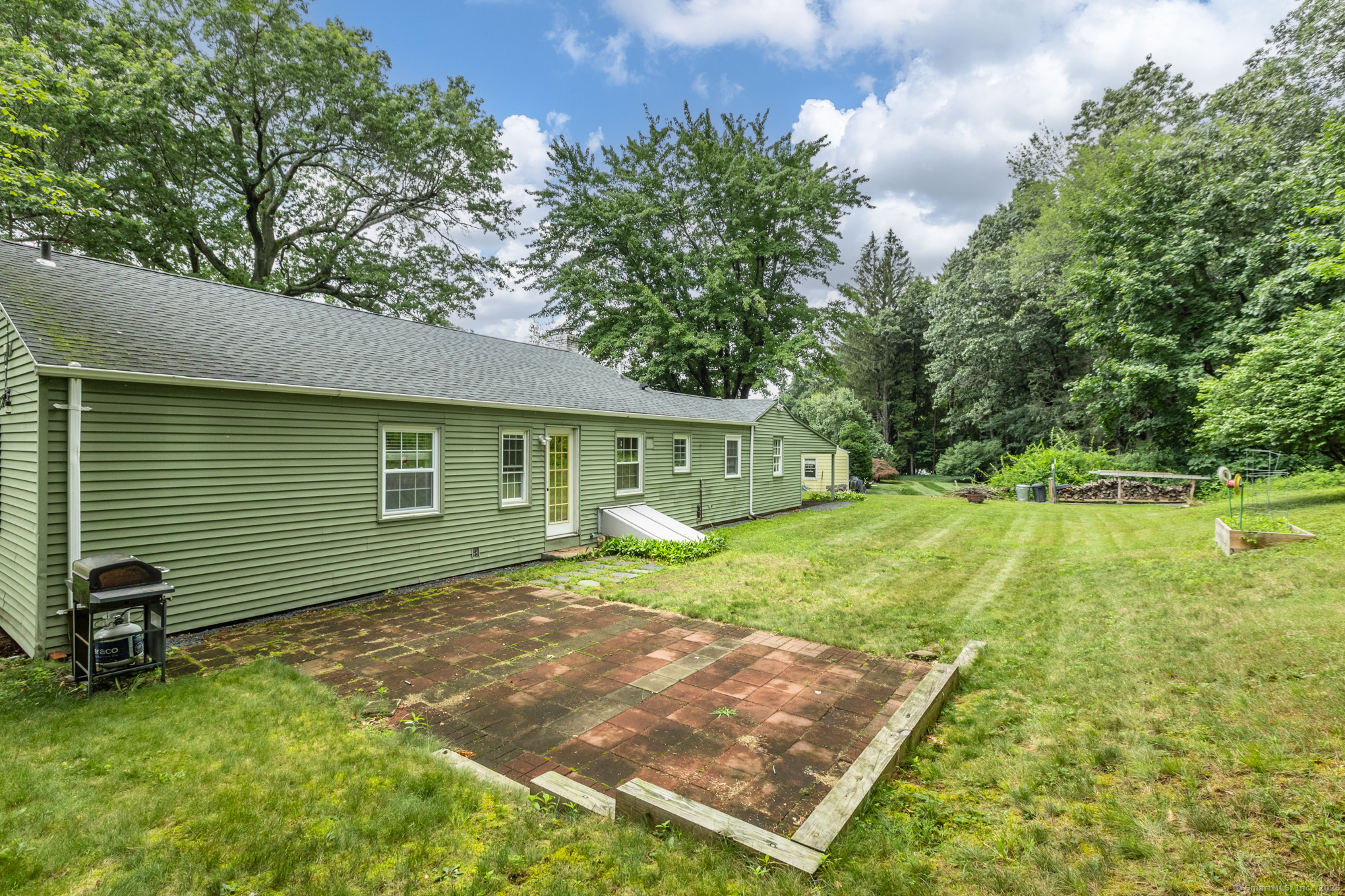 140 Ridgewood Road