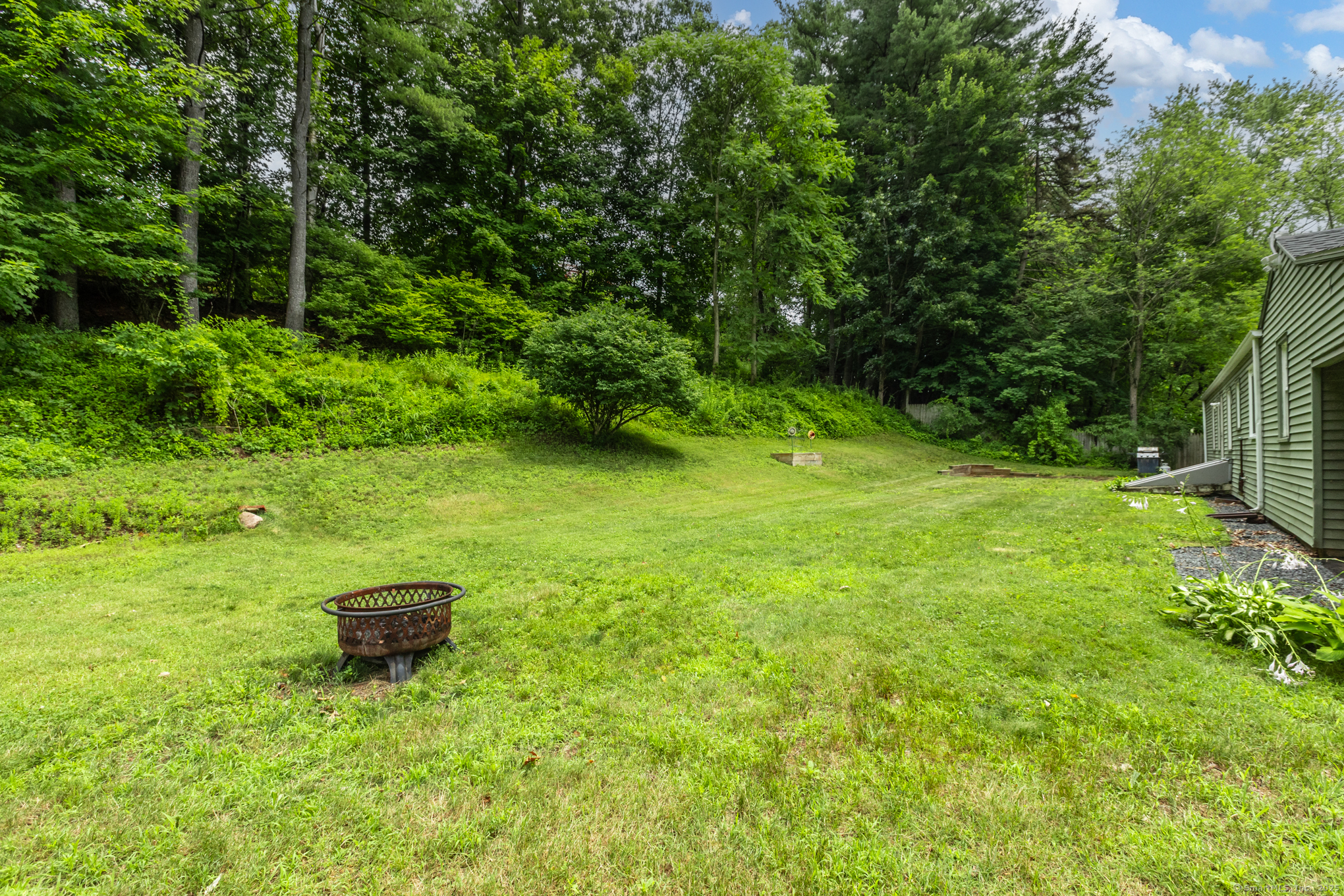 140 Ridgewood Road