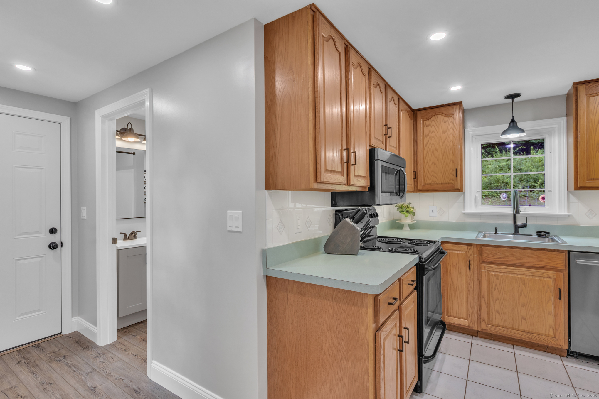 140 Ridgewood Road