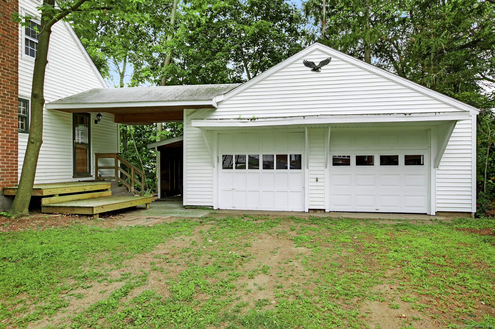 8 Hendee Road