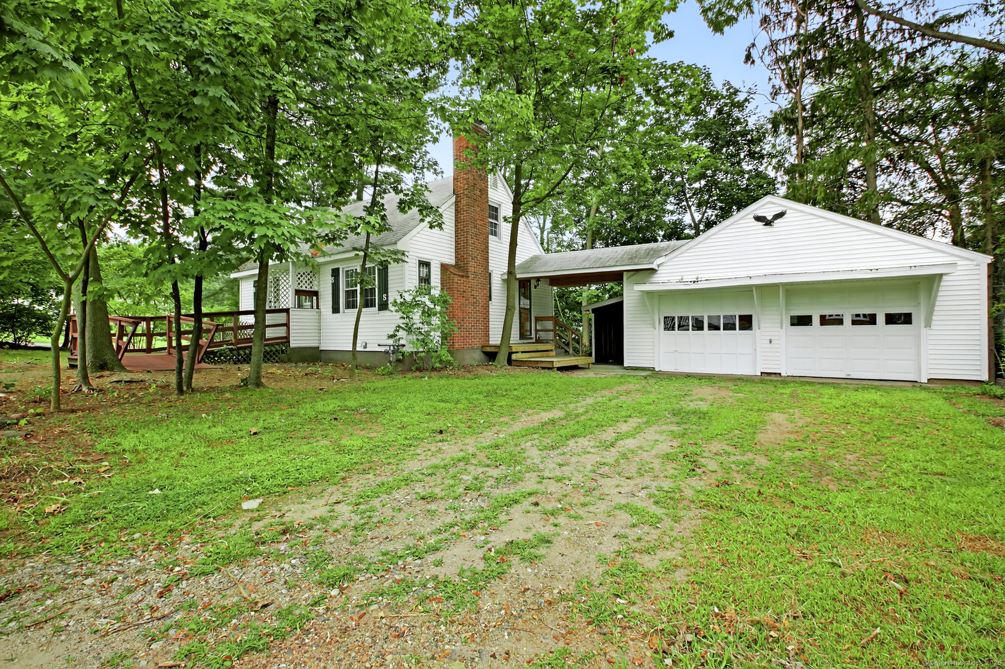 8 Hendee Road