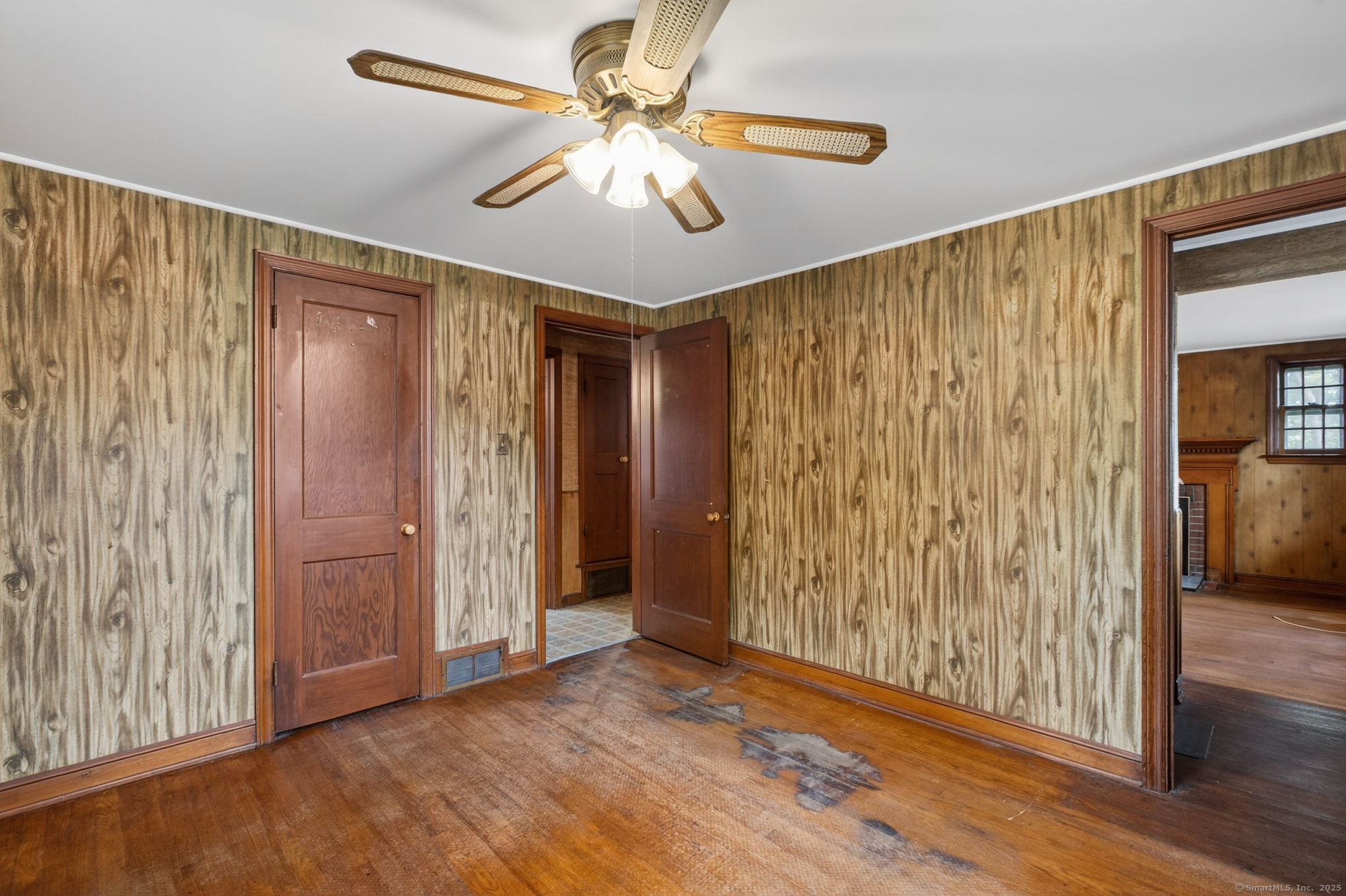 8 Hendee Road