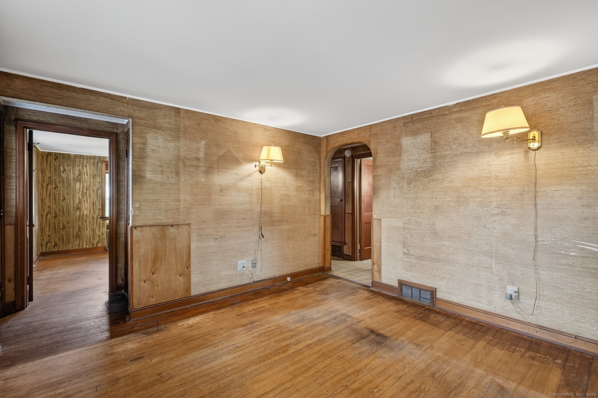 8 Hendee Road