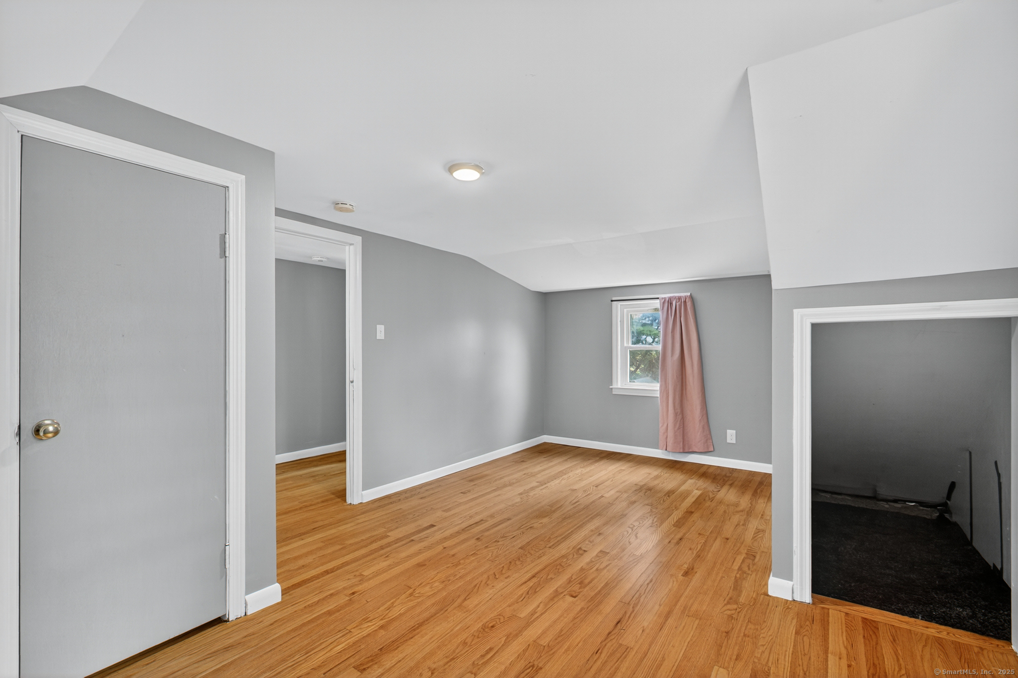 8 Emily Road