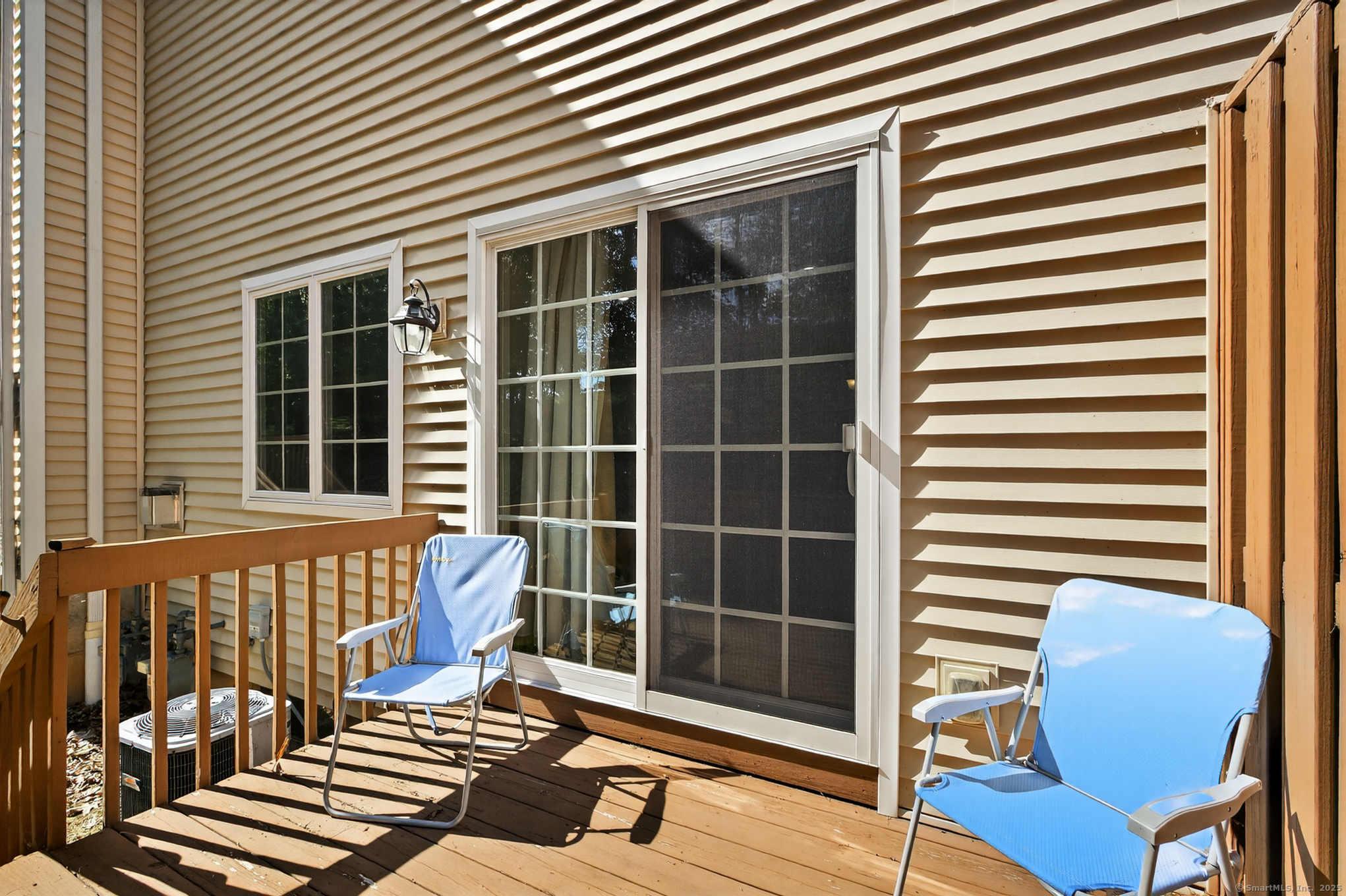 1158 Hartford Turnpike 38