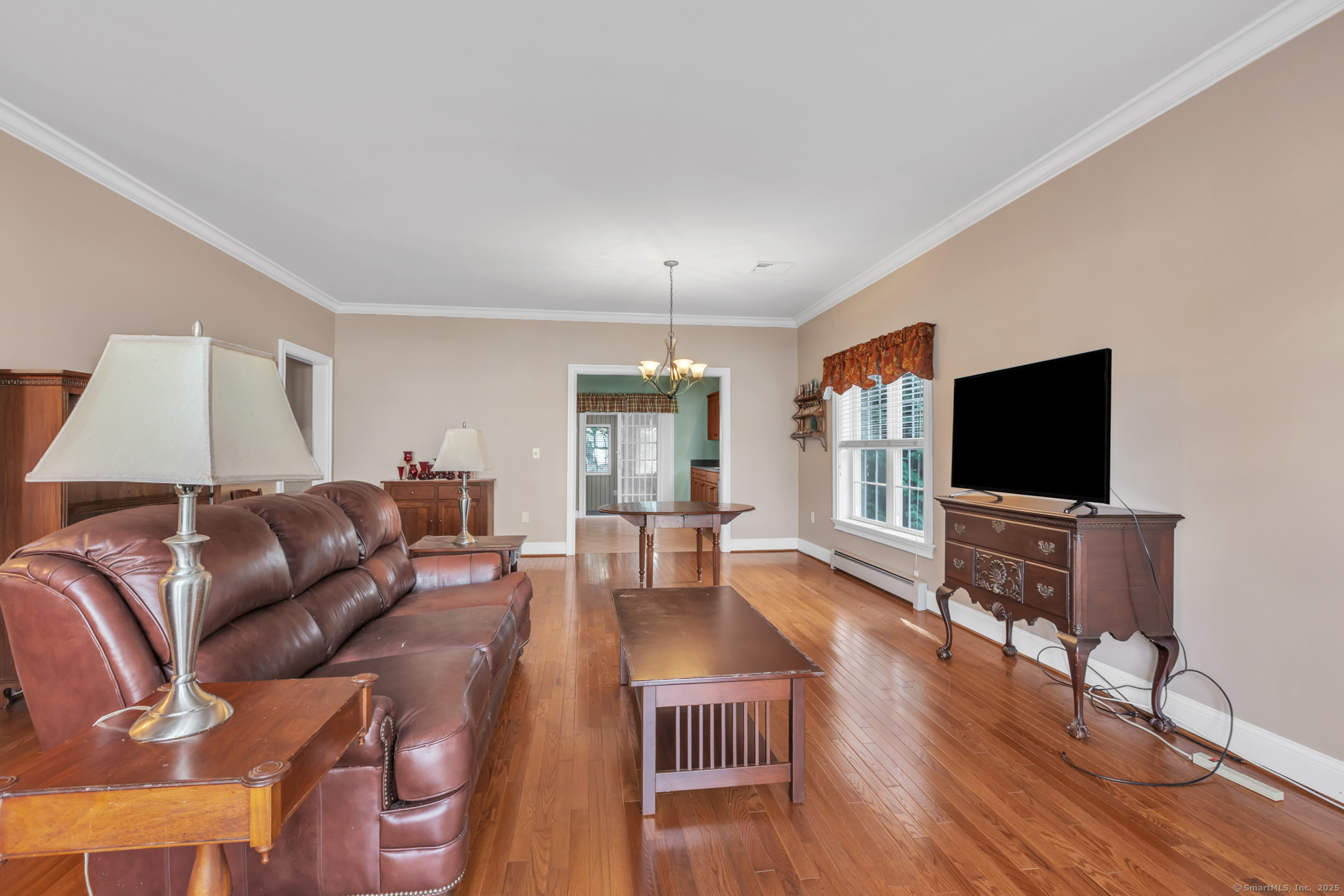 8 Dobson Commons Circle 8