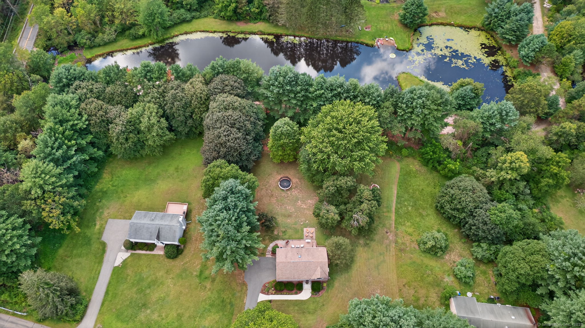 1107 North River Road