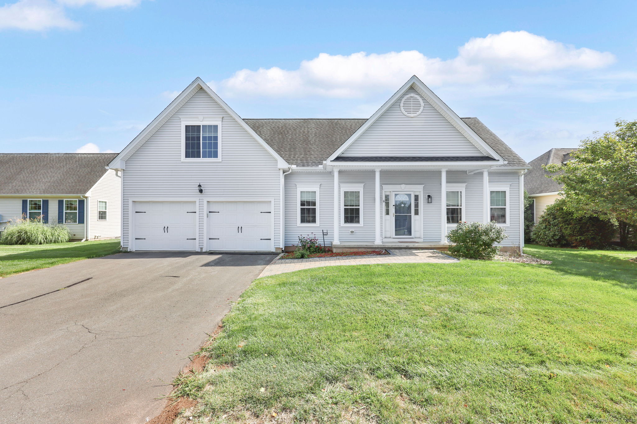 6 Steeple View Drive 6