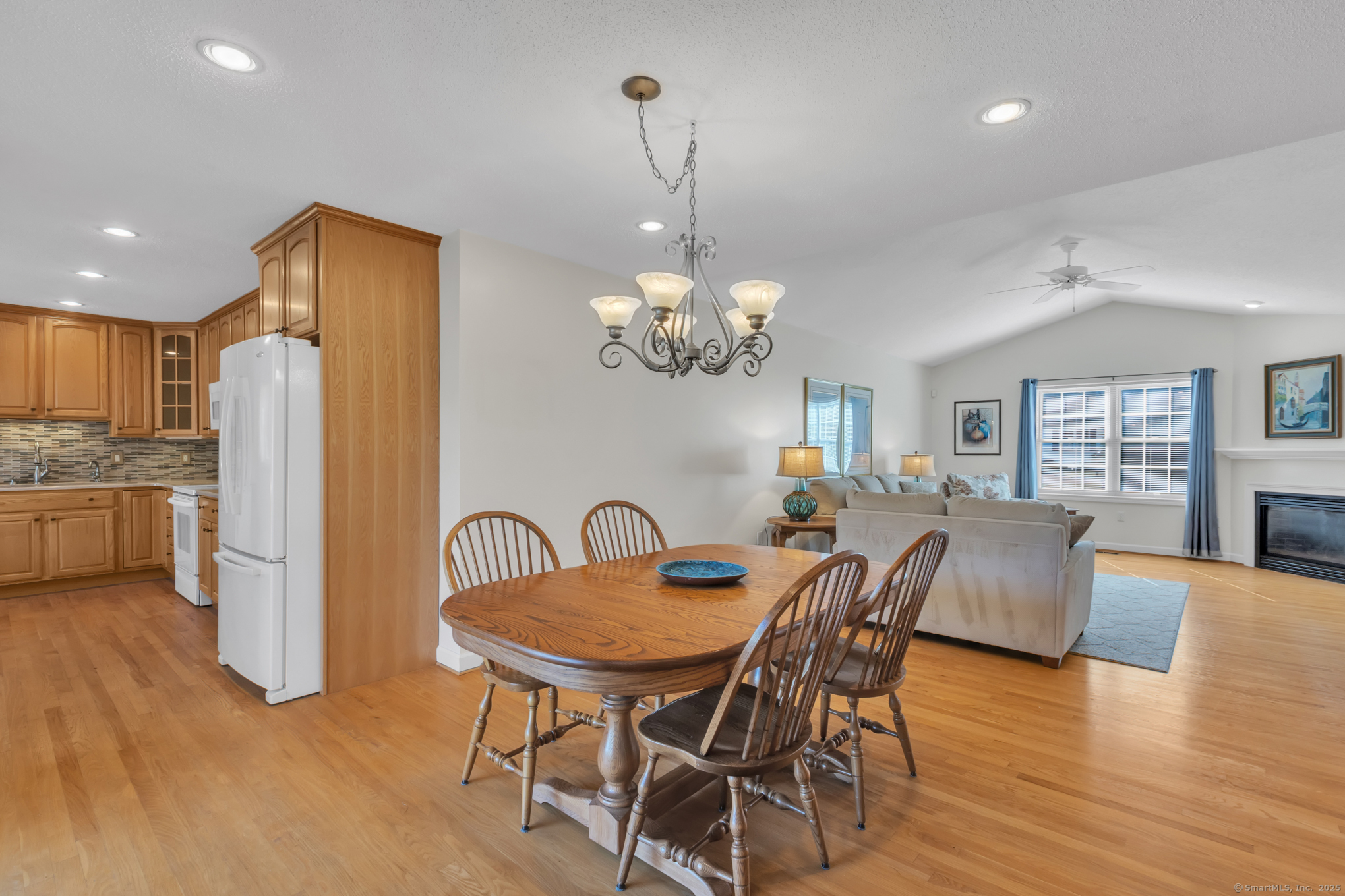3 Quail Hollow Close 3