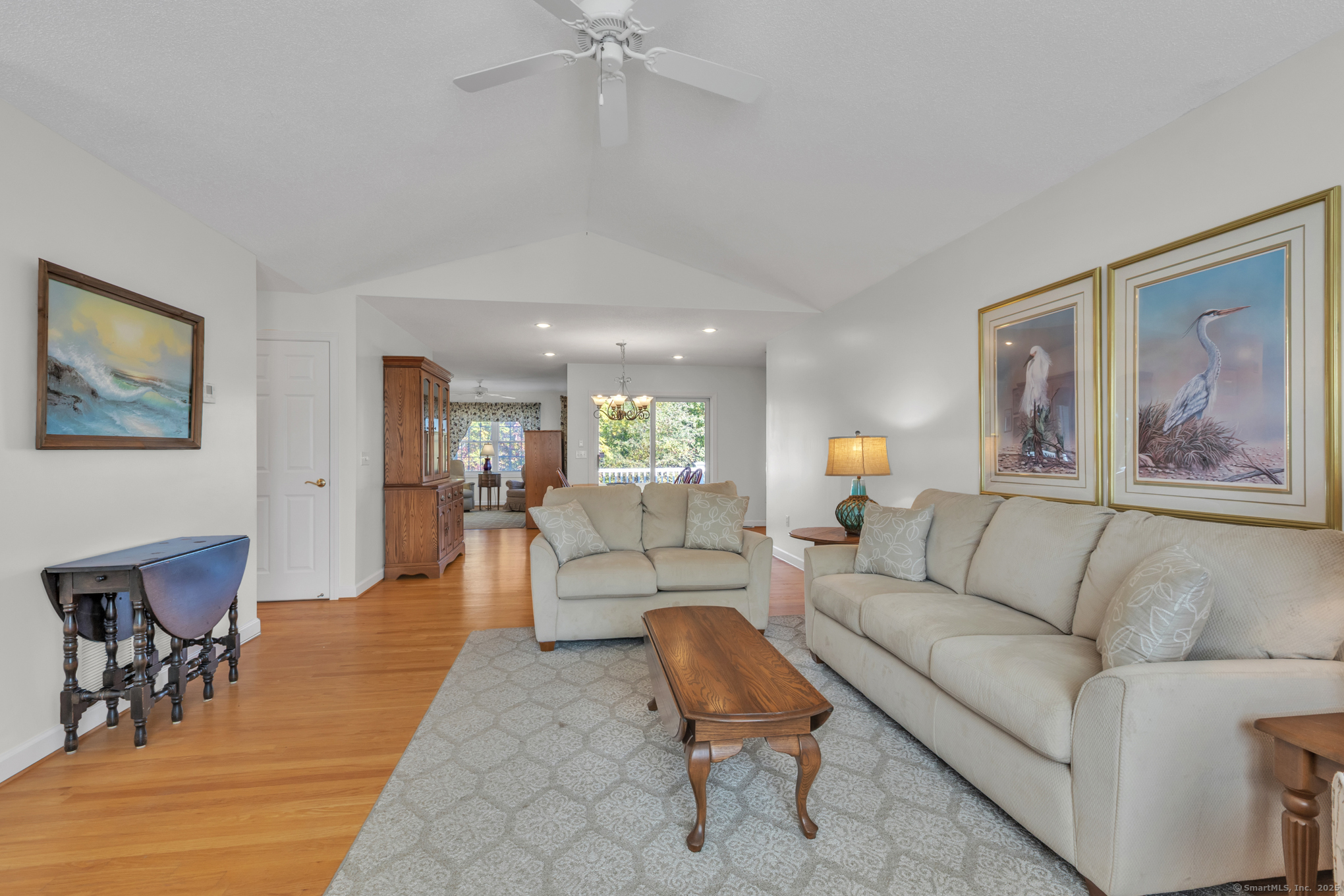 3 Quail Hollow Close 3