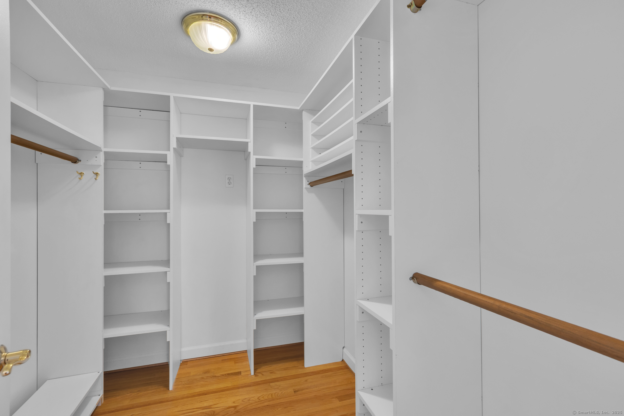 3 Quail Hollow Close 3