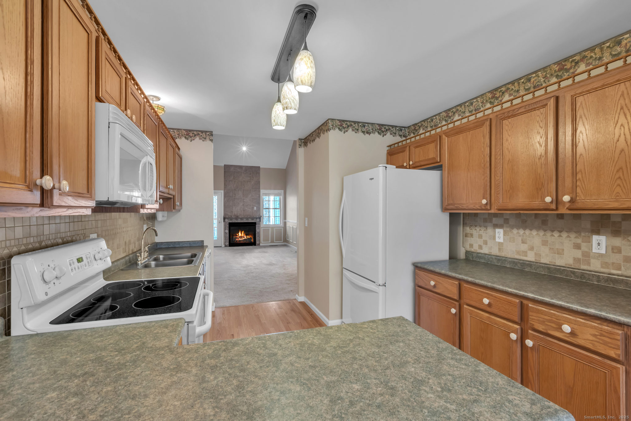 244 Oakland Street APT E