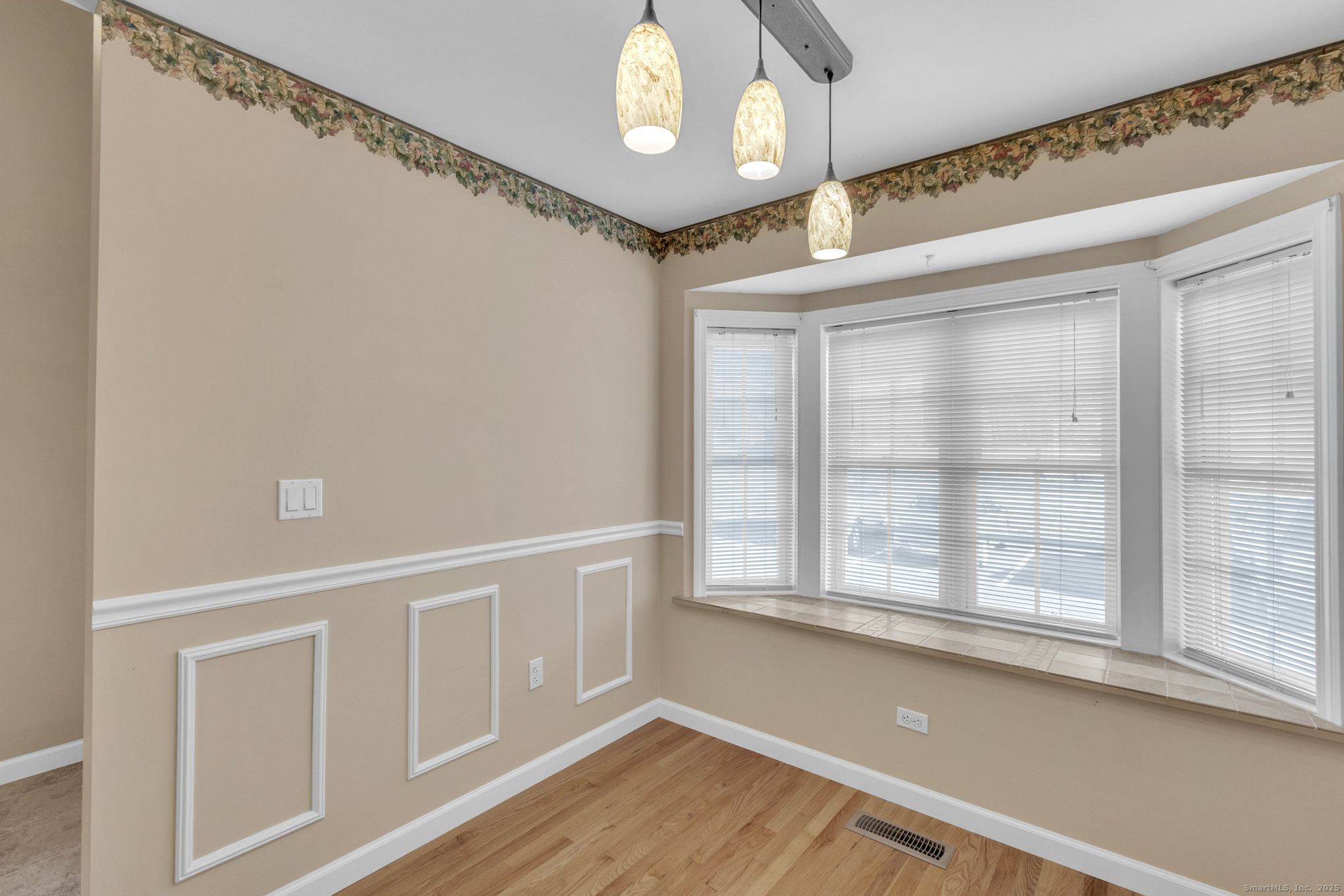 244 Oakland Street APT E