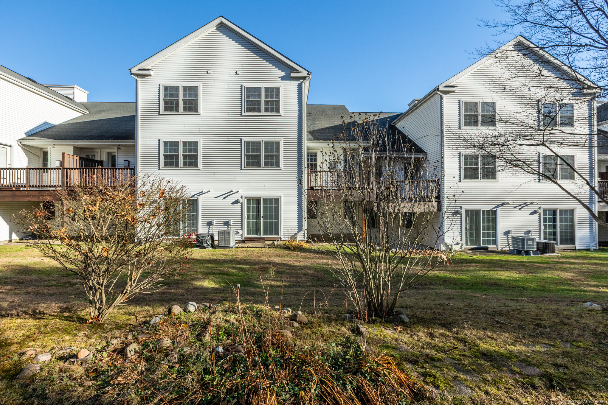 244 Oakland Street APT E